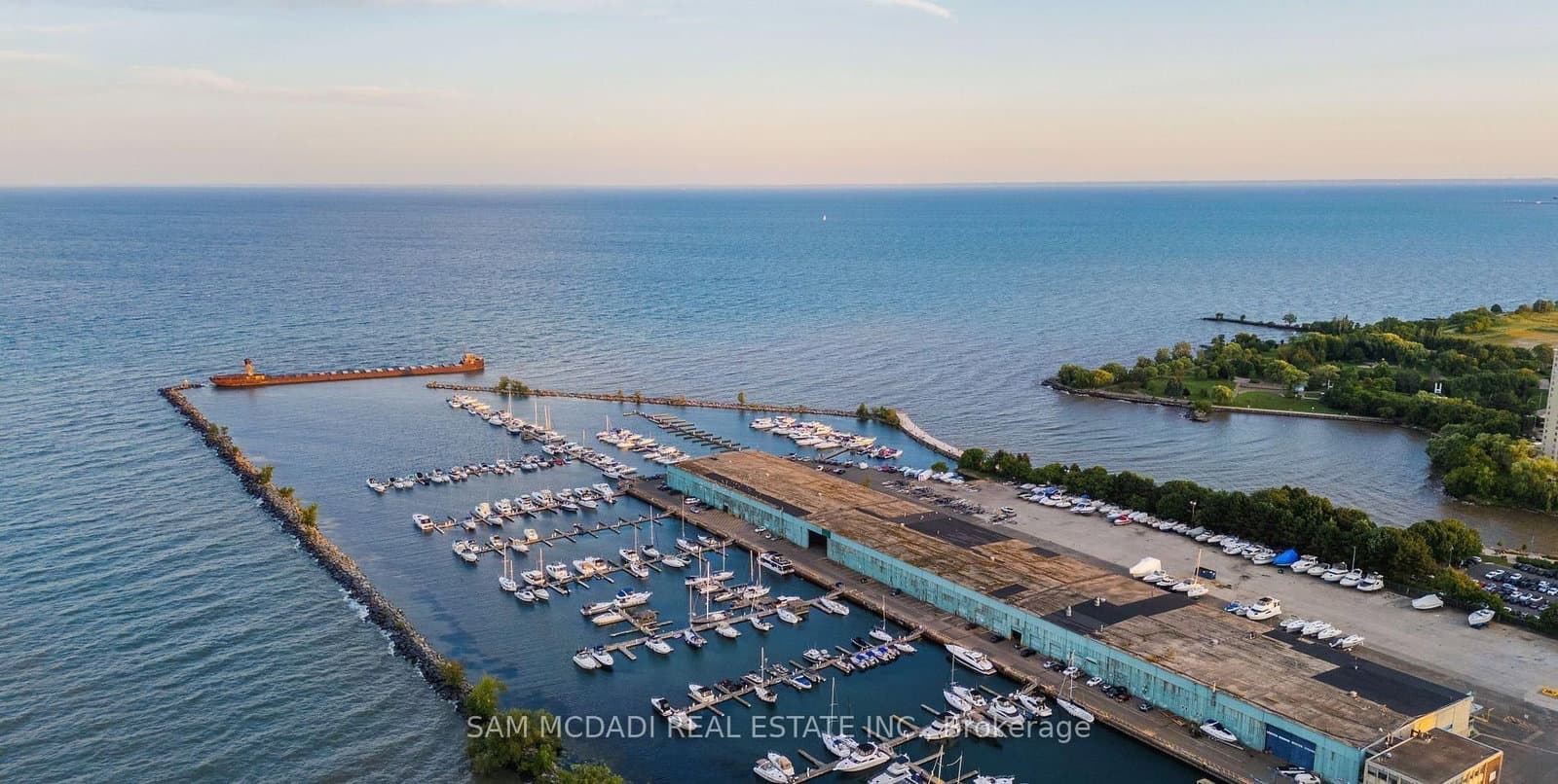 28 Ann Street E, Unit 301