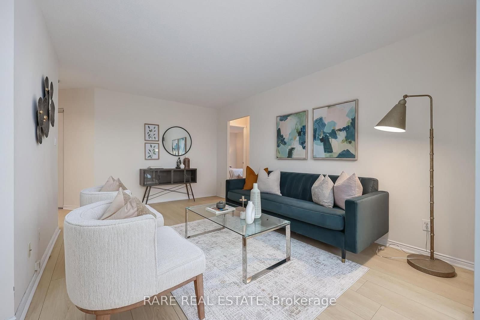 #812 - 135 Hillcrest Avenue