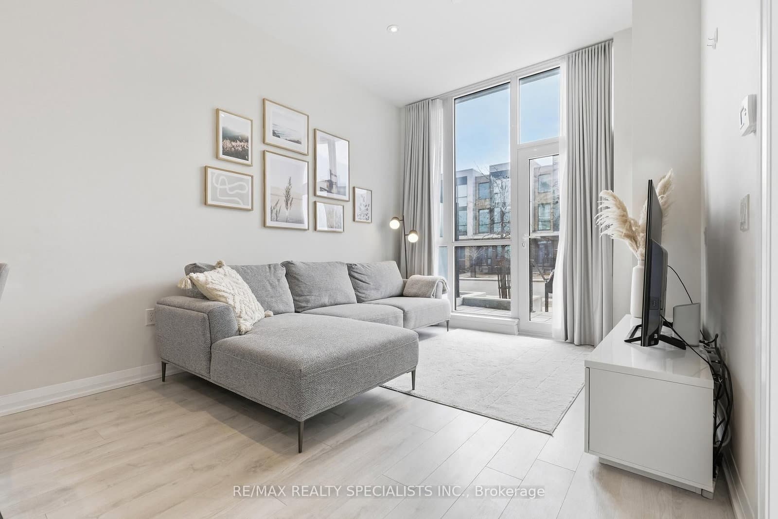 65 Watergarden Drive, Unit A5