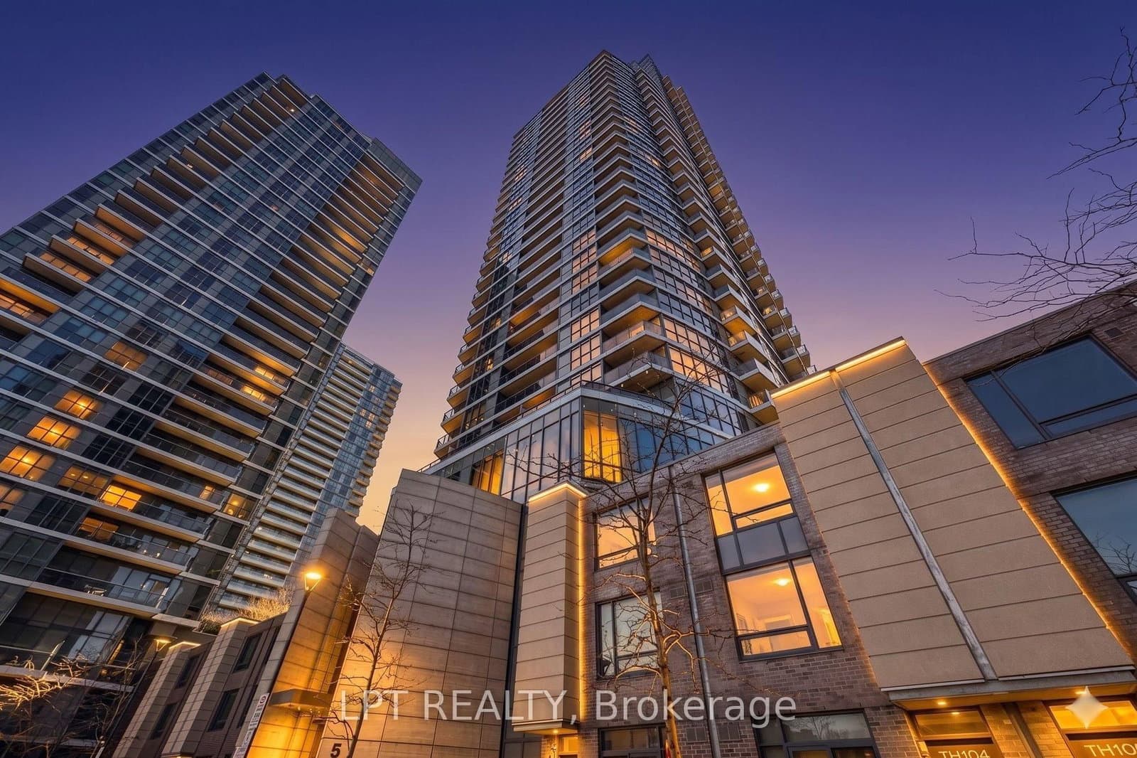 #3105 - 5 Valhalla Inn Road