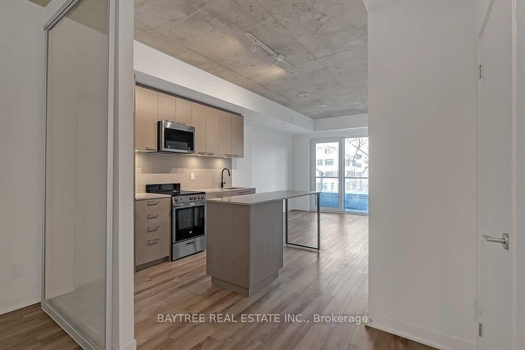 1808 St Clair Avenue W, Unit 205