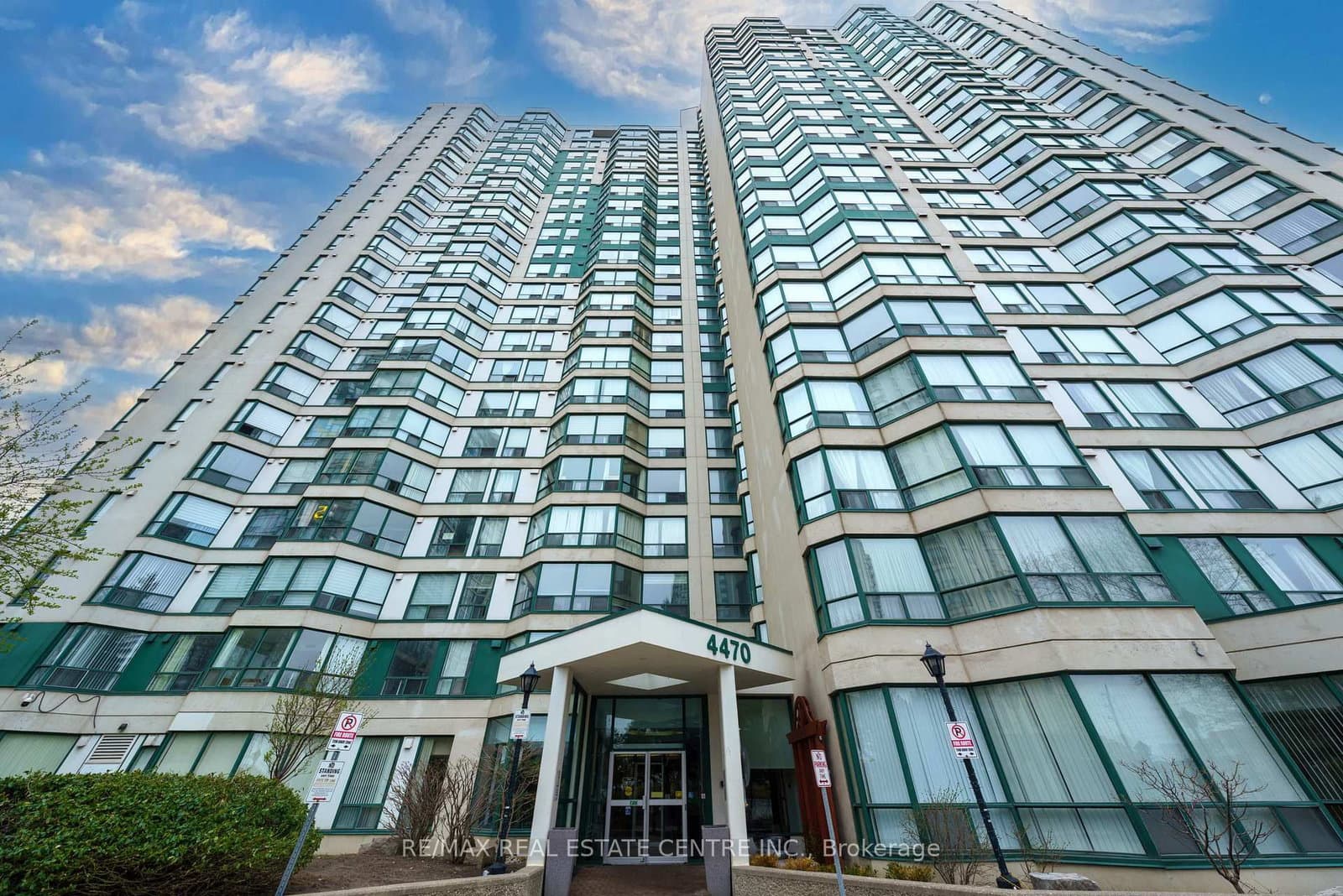 #2104 - 4470 Tucana Court