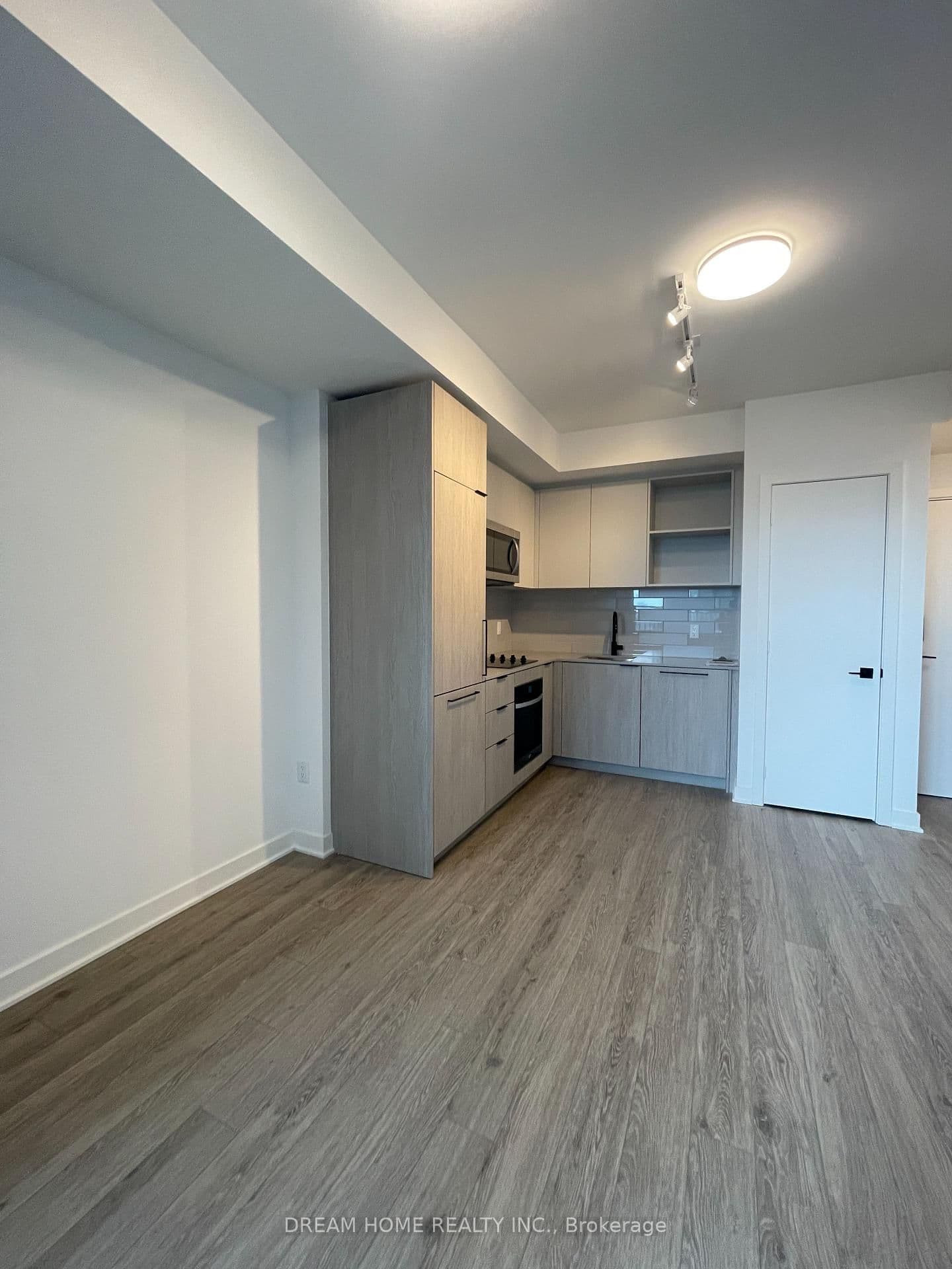 1185 Dupont Street, Unit 503