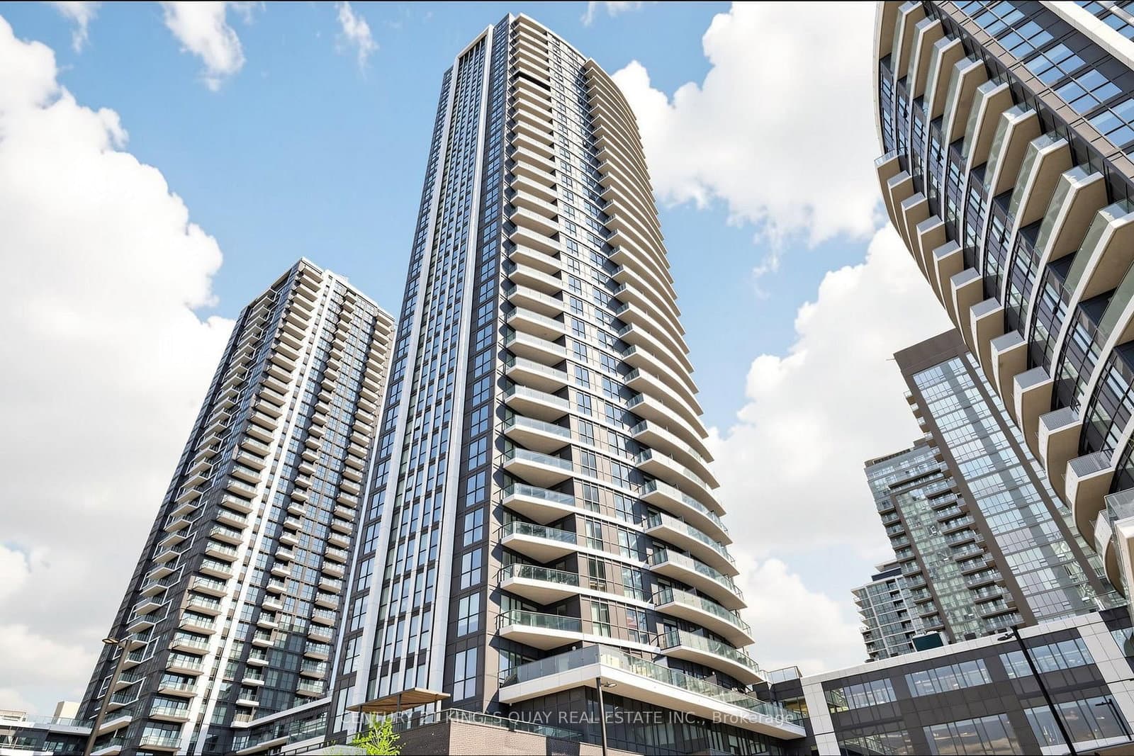 #419 - 35 watergarden Drive