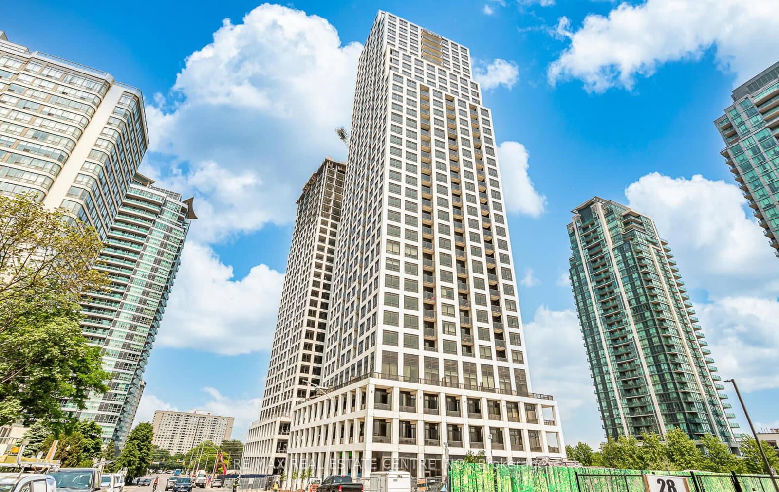 #1610 - 36 Elm Drive W