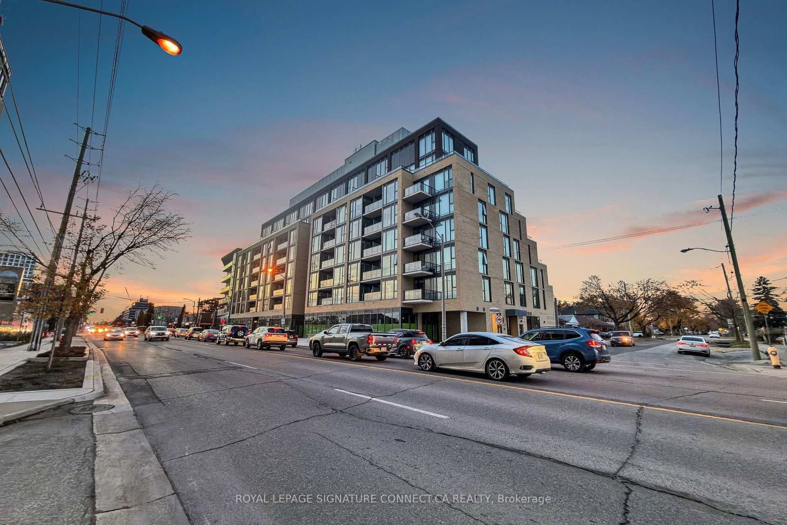 #208 - 6 Chartwell Road
