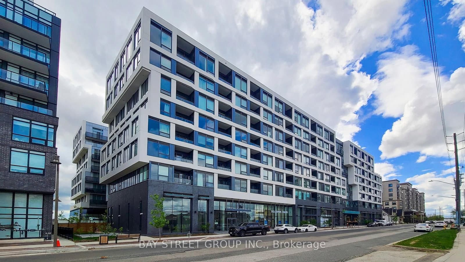 2450 Old Bronte Road E, Unit 710