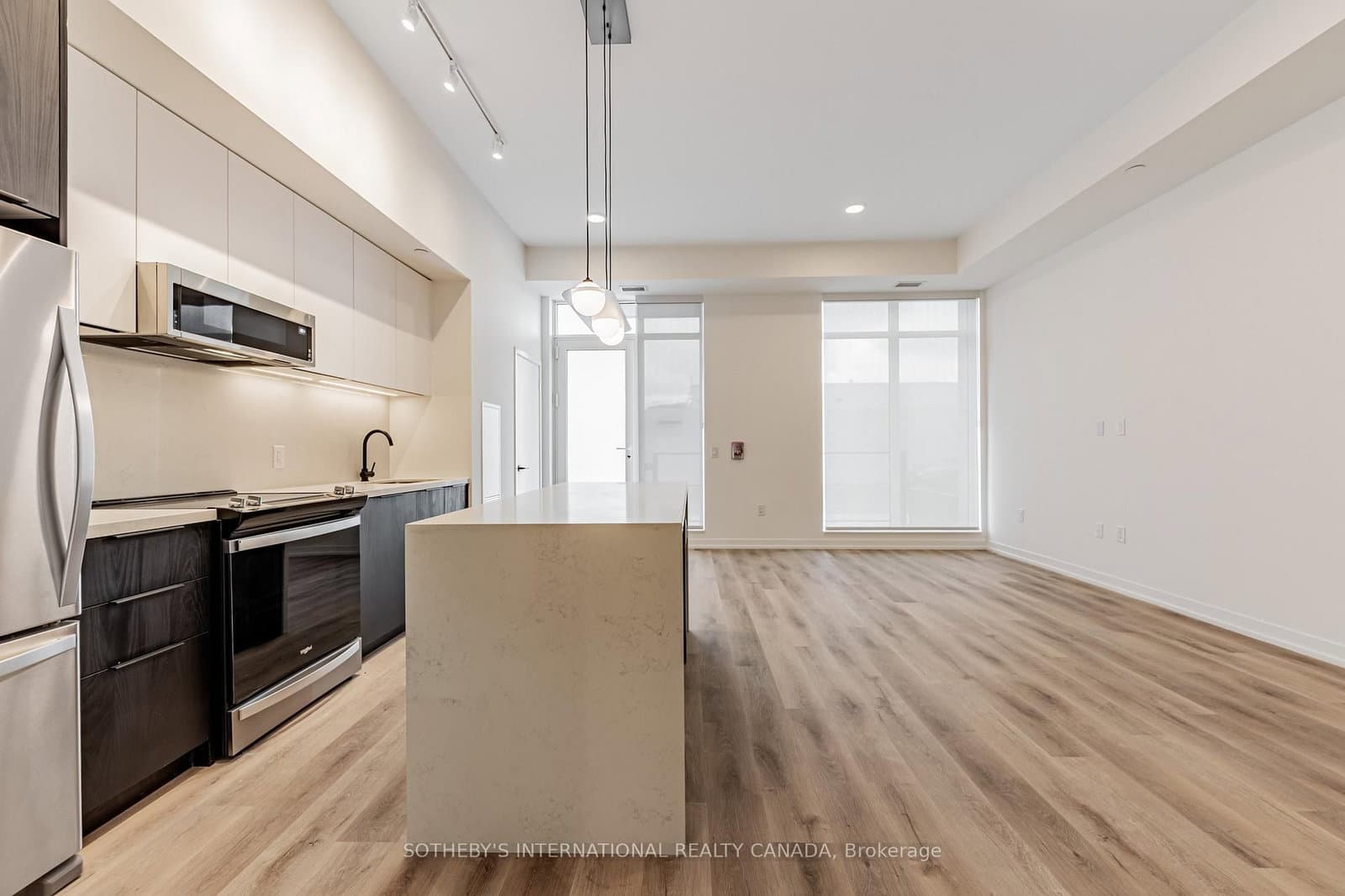 31 York Garden Way, Unit 104