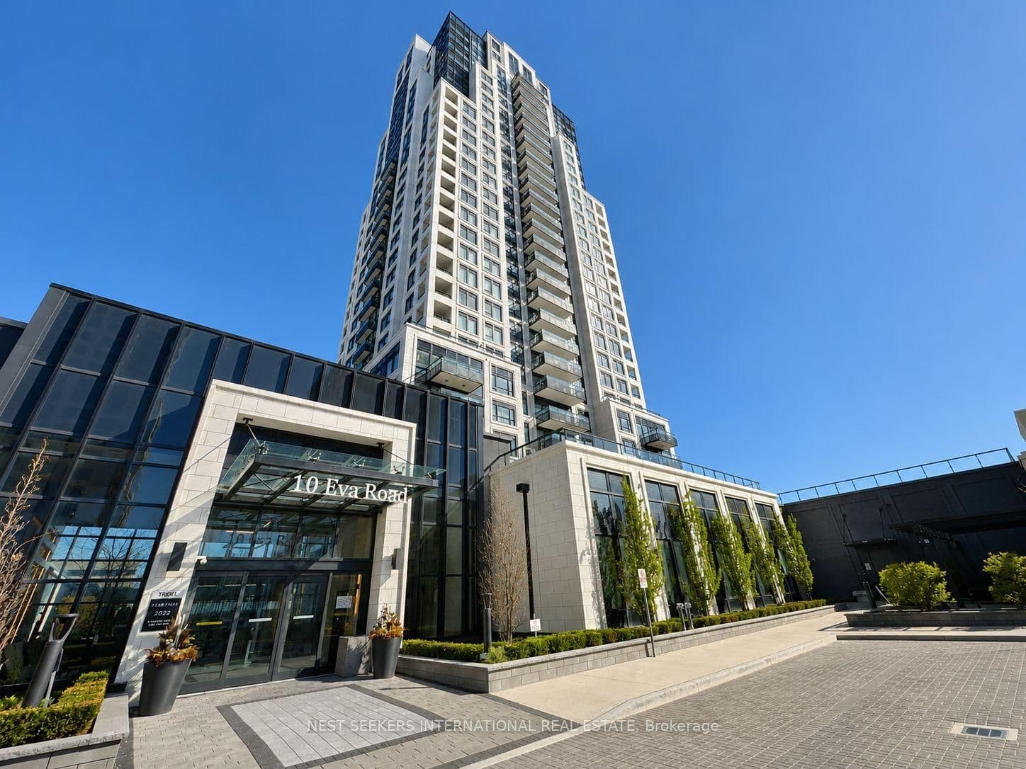 10 Eva Road, Unit PH08