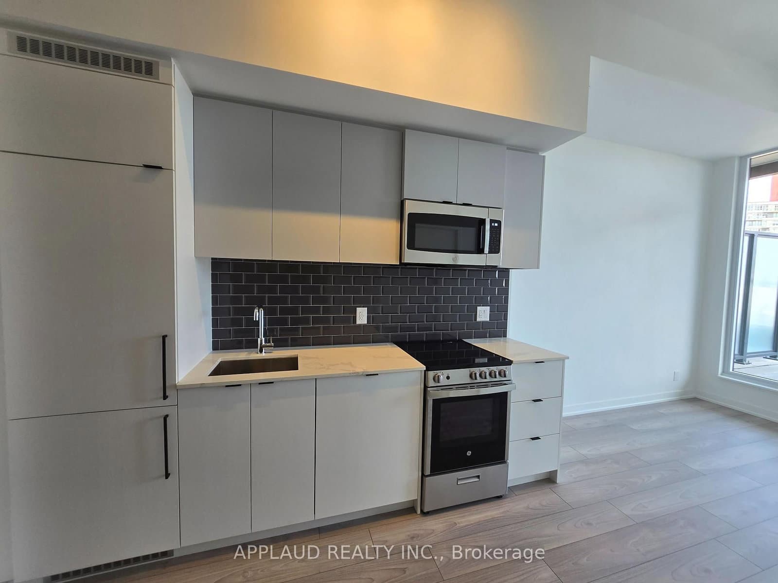 285 Dufferin Street, Unit 510