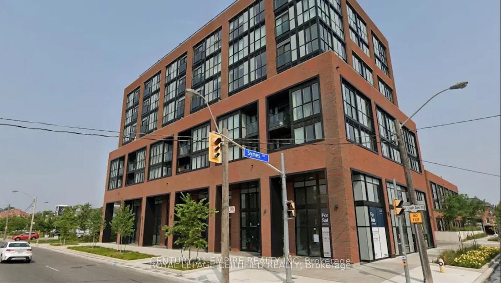 2300 St. Clair Avenue W, Unit 703