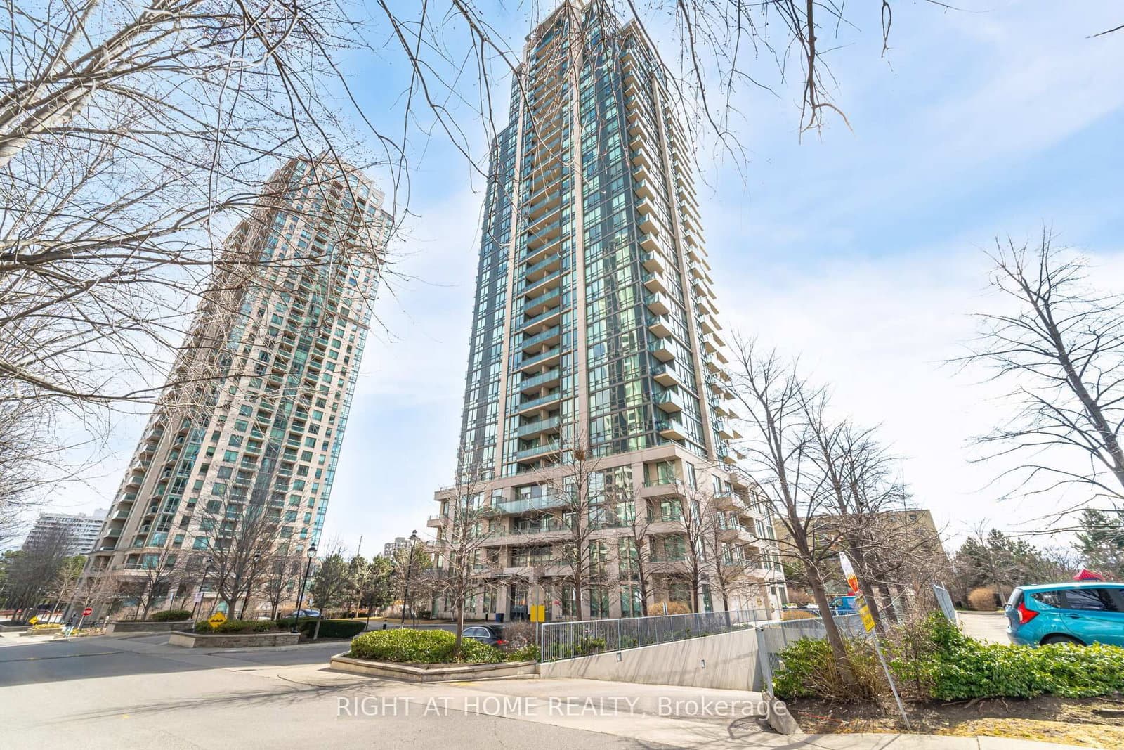 #803 - 3515 Kariya Drive
