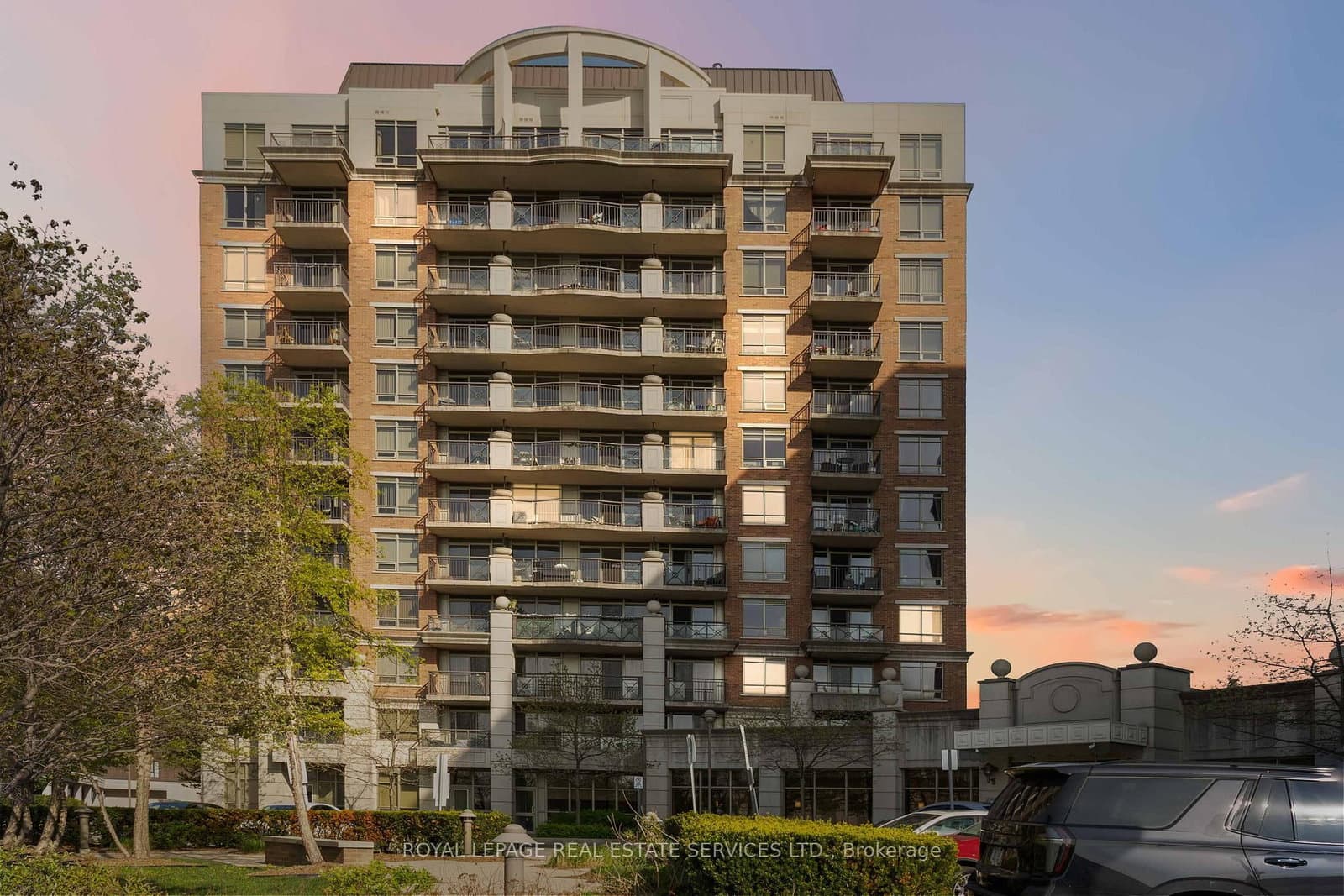#1110 - 2391 Central Park Drive