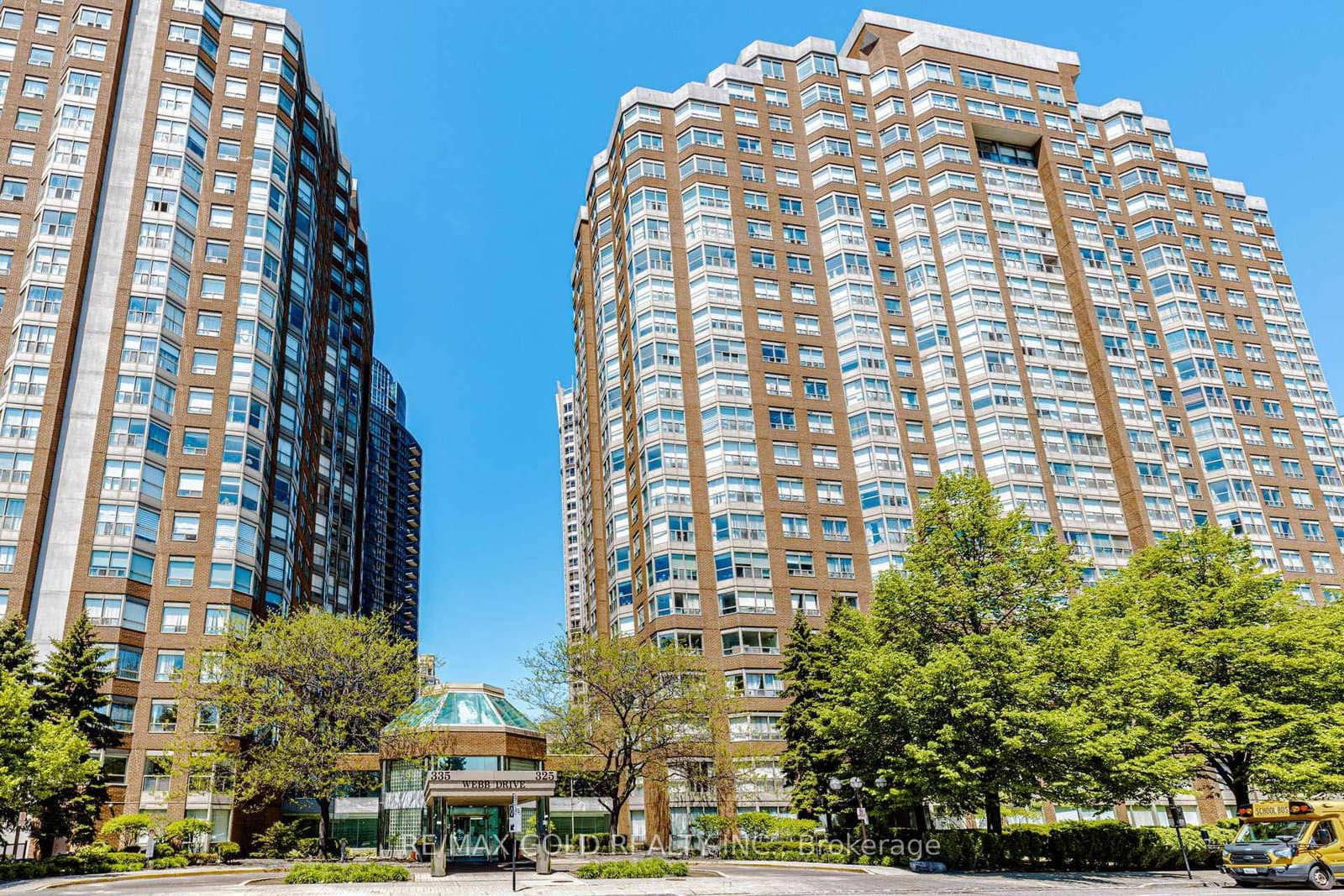 #PH 201 - 325 Webb Drive