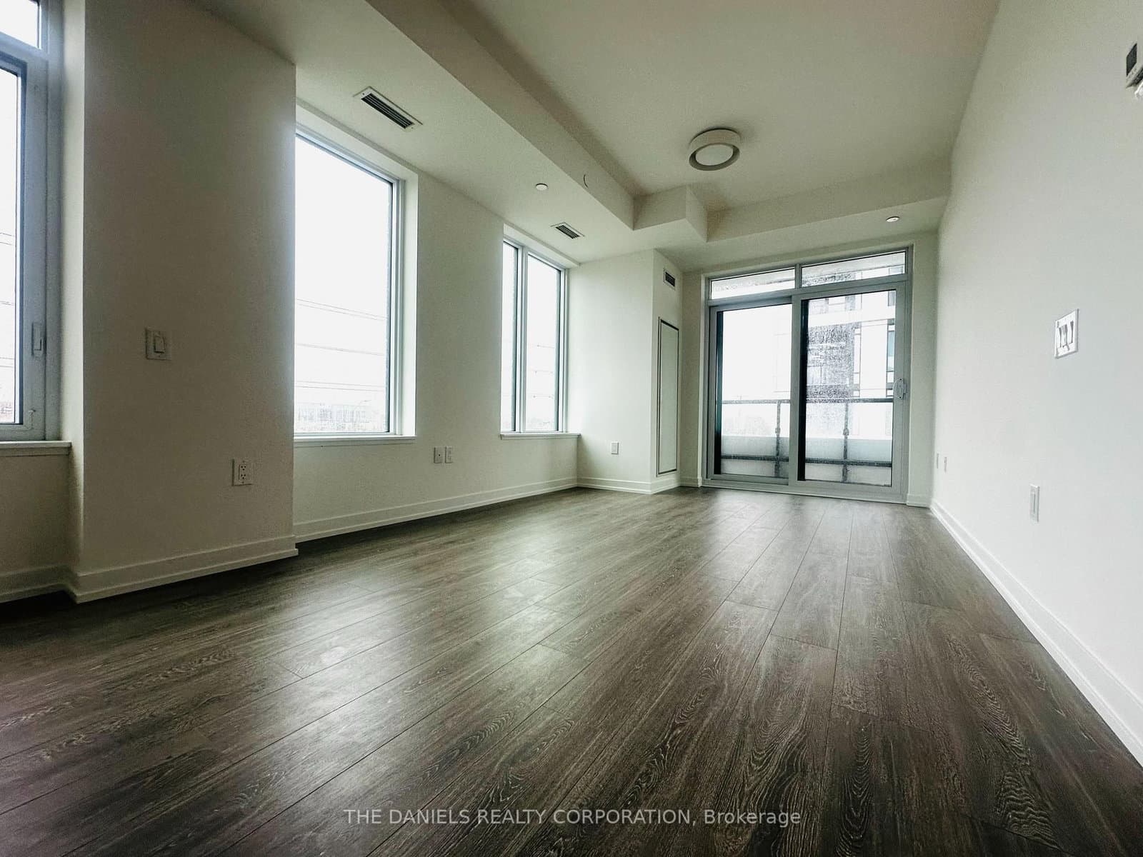 #503 - 2485 Eglinton Avenue W