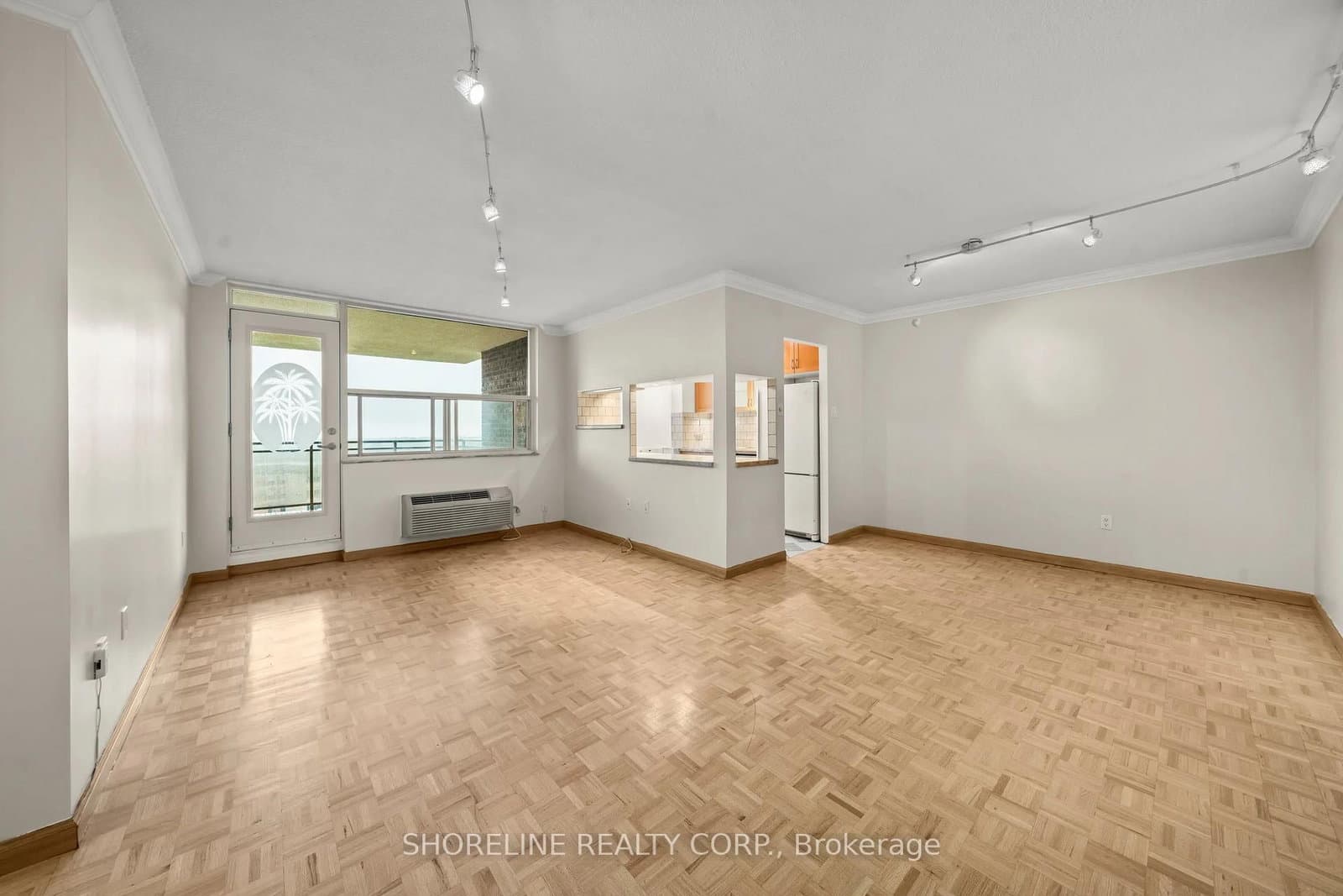 #1506 - 966 Inverhouse Drive
