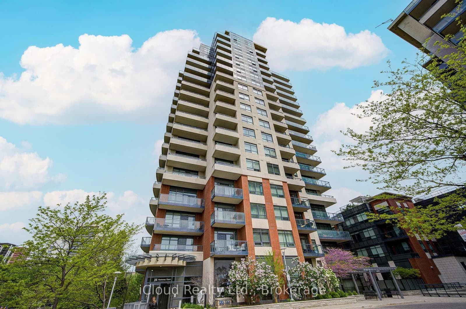 #1304 - 25 Fontenay Court