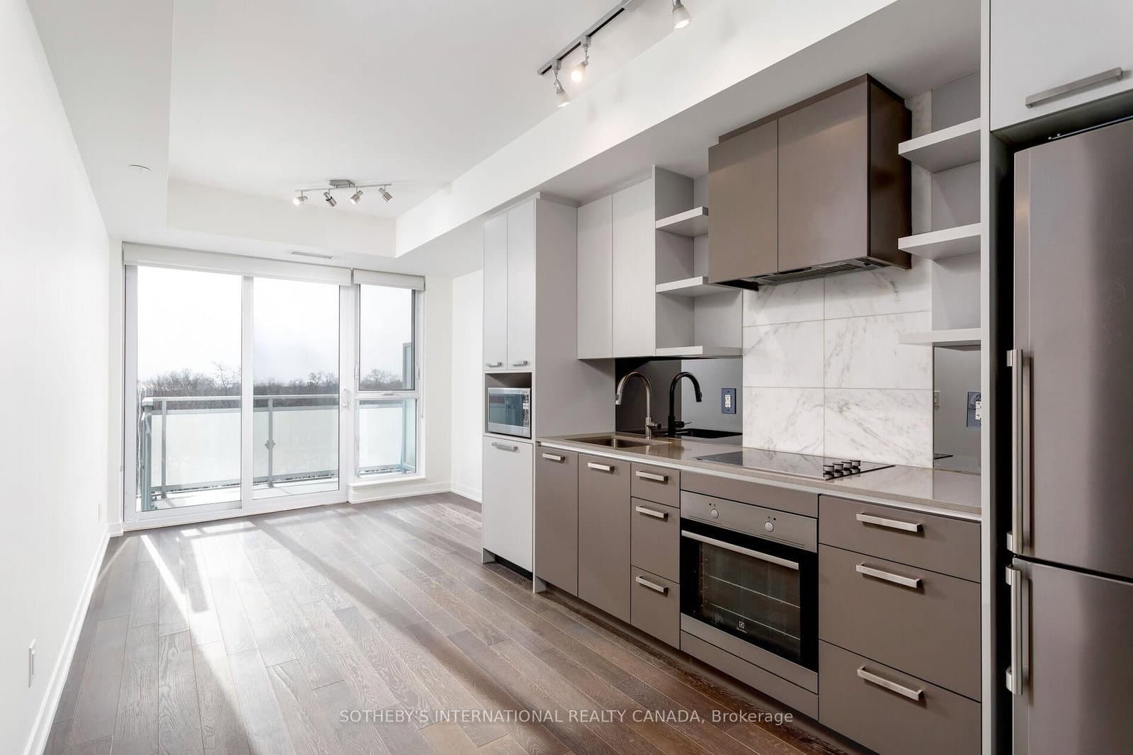 #716 - 1830 Bloor Street W