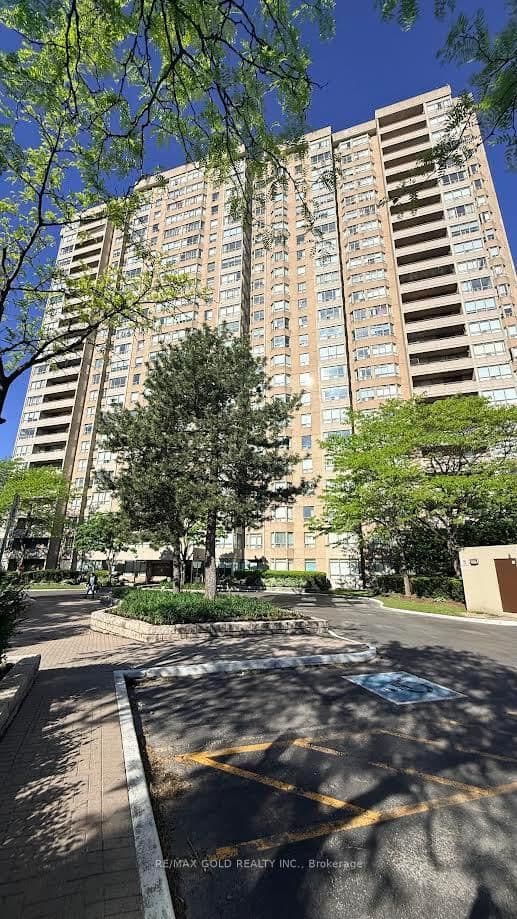 #308 - 30 Malta Avenue