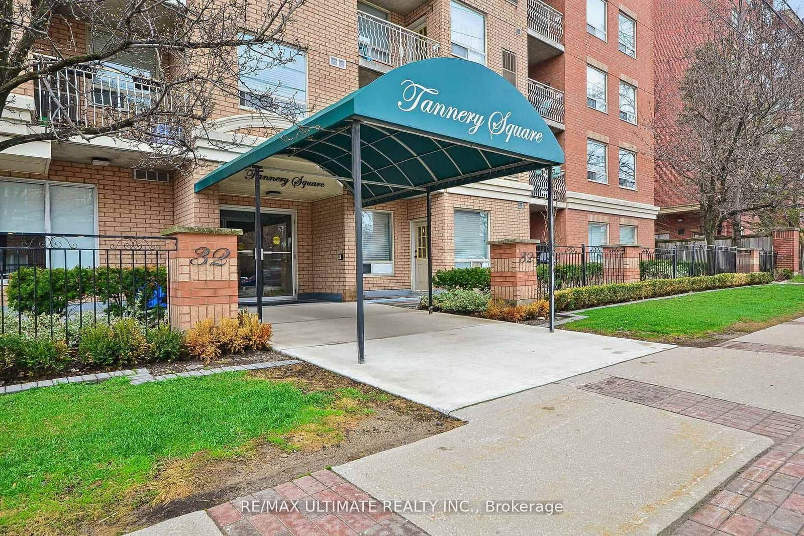#405 - 32 Tannery Street