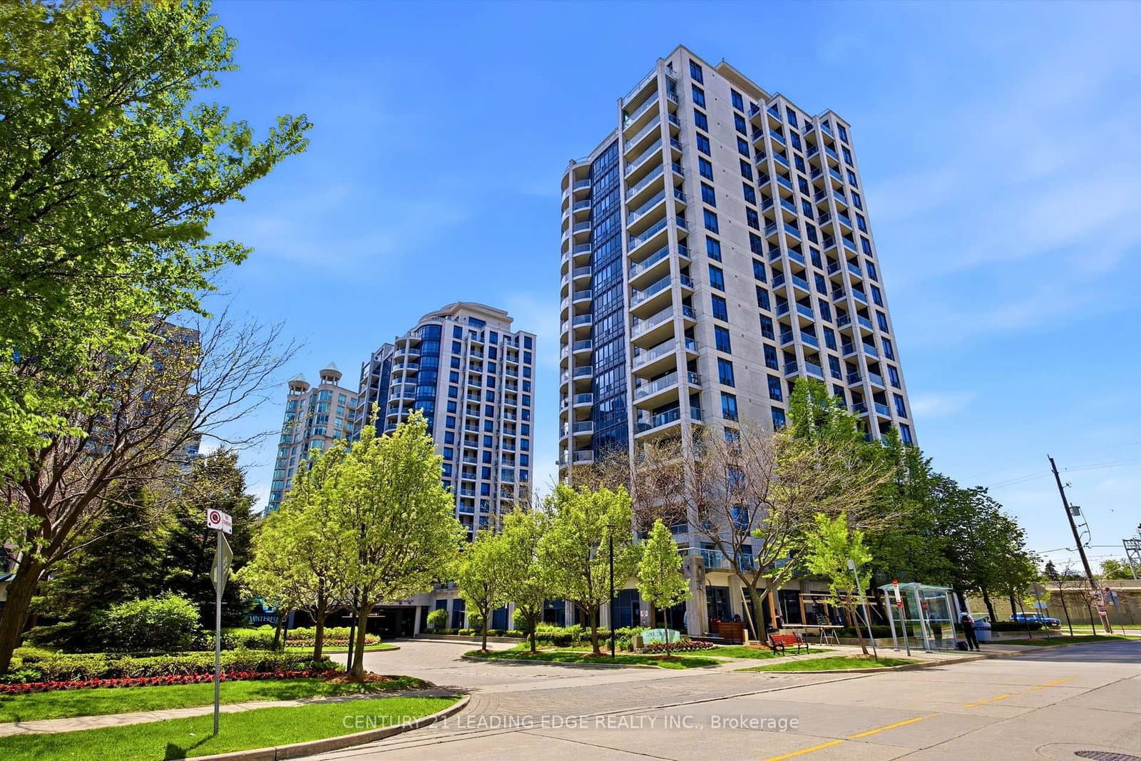 #1208 - 2083 Lake Shore Boulevard W