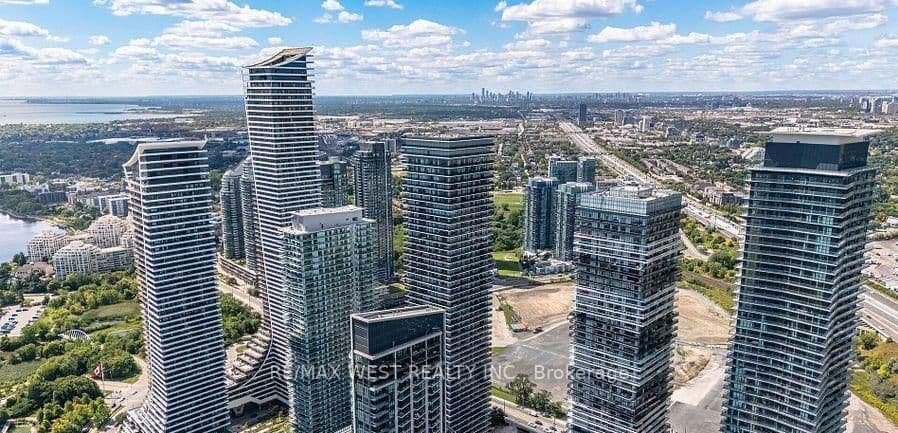#4007 - 70 Annie Craig Drive