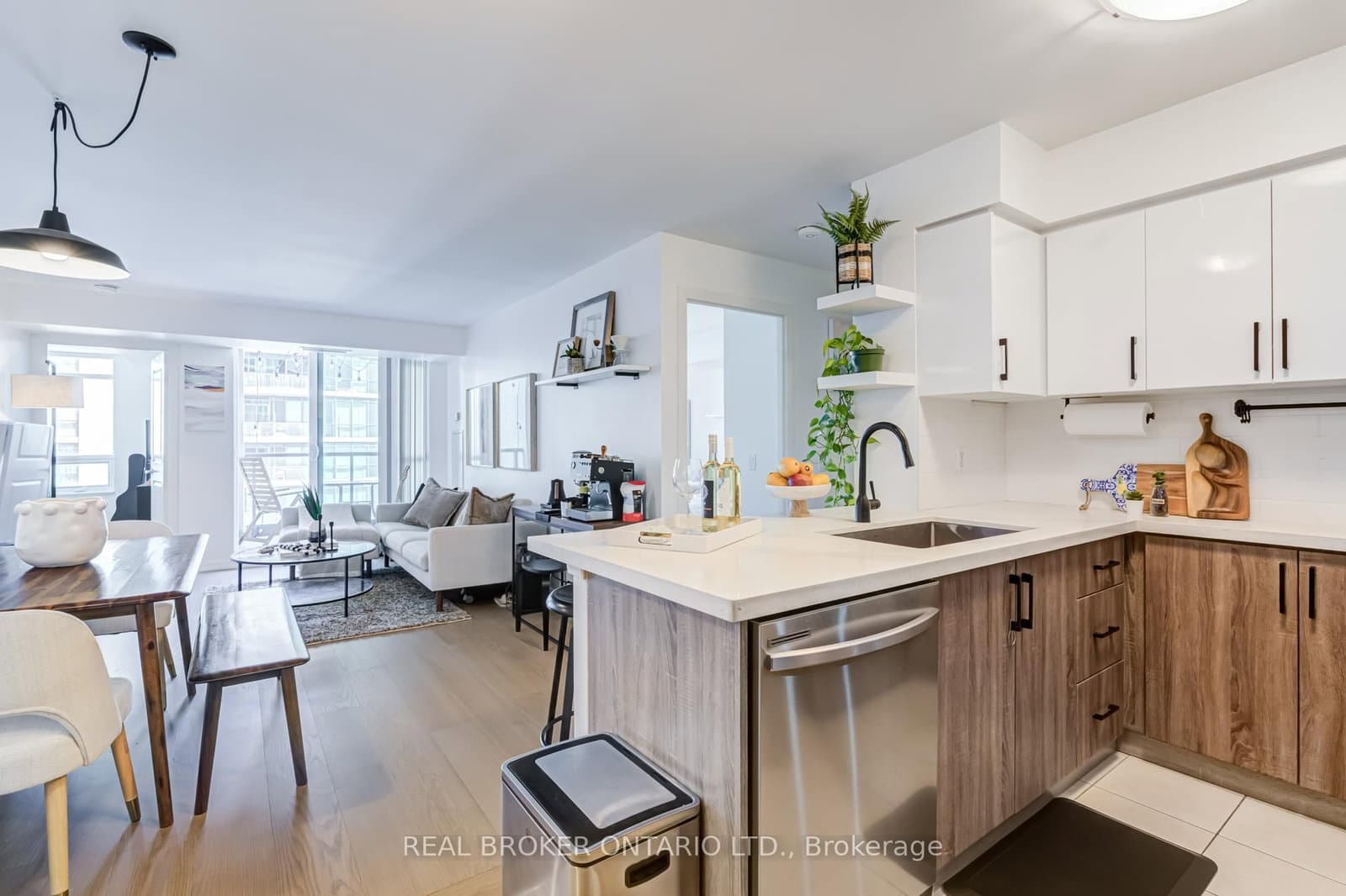 #2806 - 225 Sherway Gardens Road