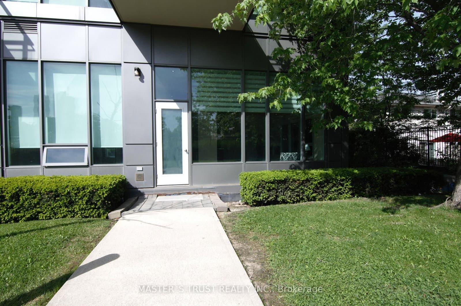 #101 - 3525 Kariya Drive