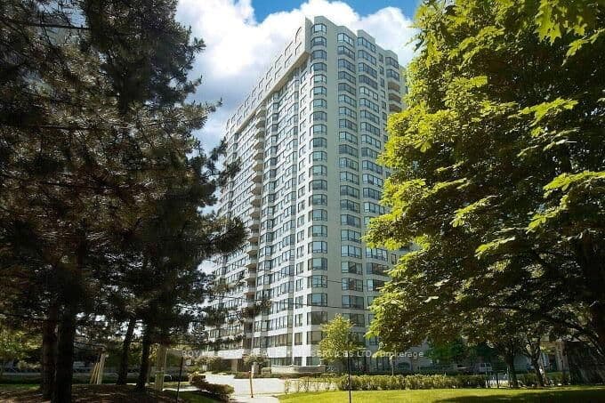 #709 - 1 Aberfoyle Crescent