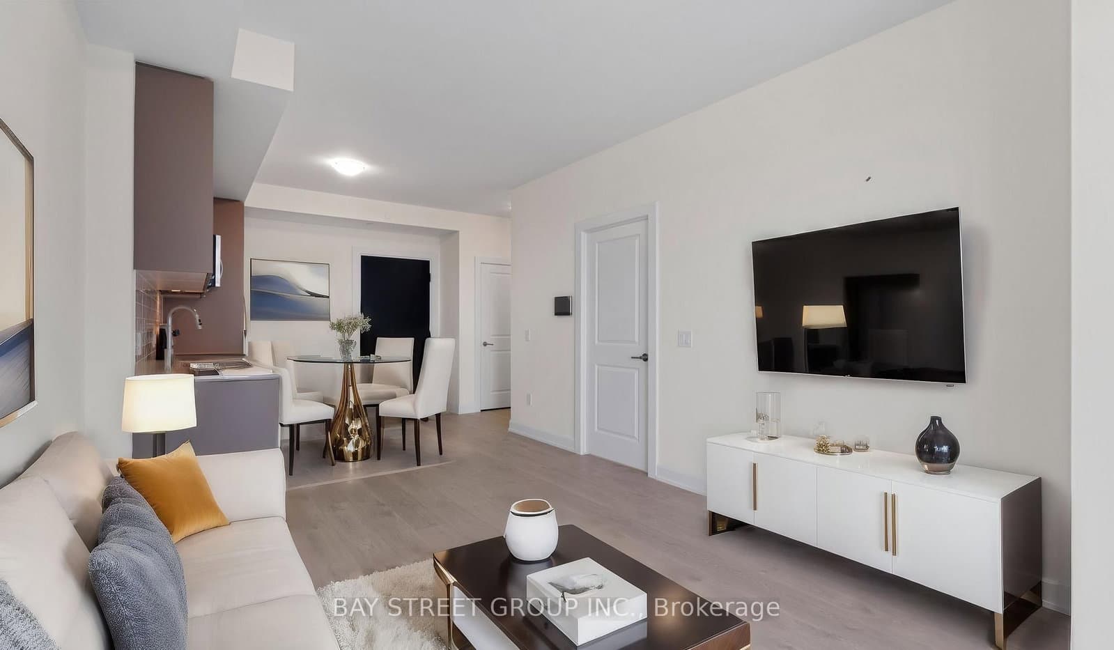 3220 William Coltson Avenue, Unit 1013