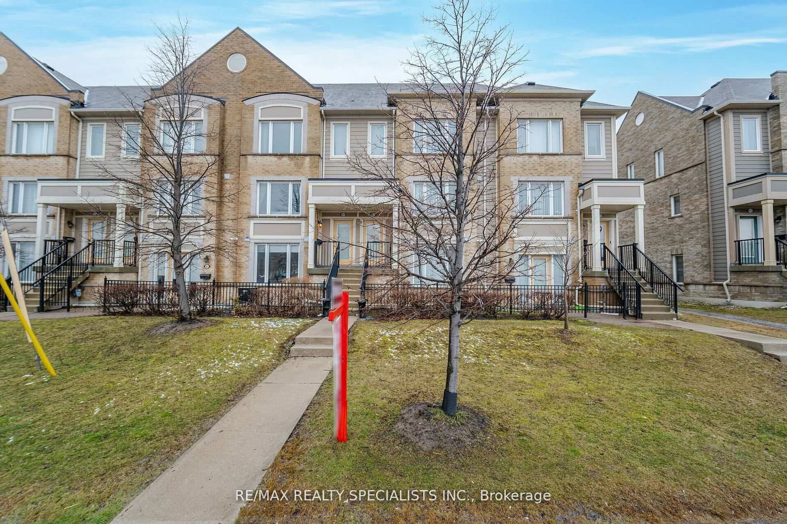 60 Fairwood Circle, Unit 63
