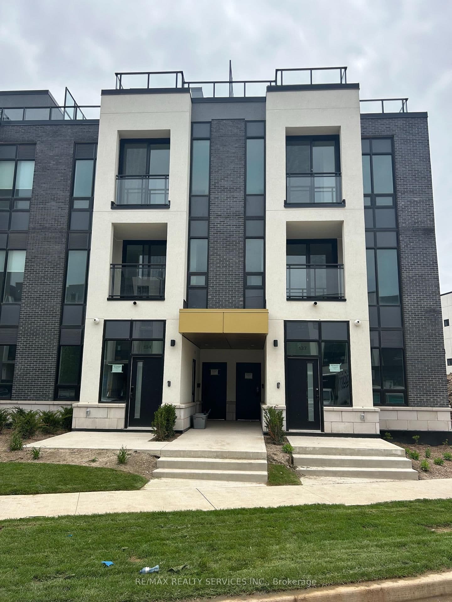 3020 Trailside Drive, Unit 138