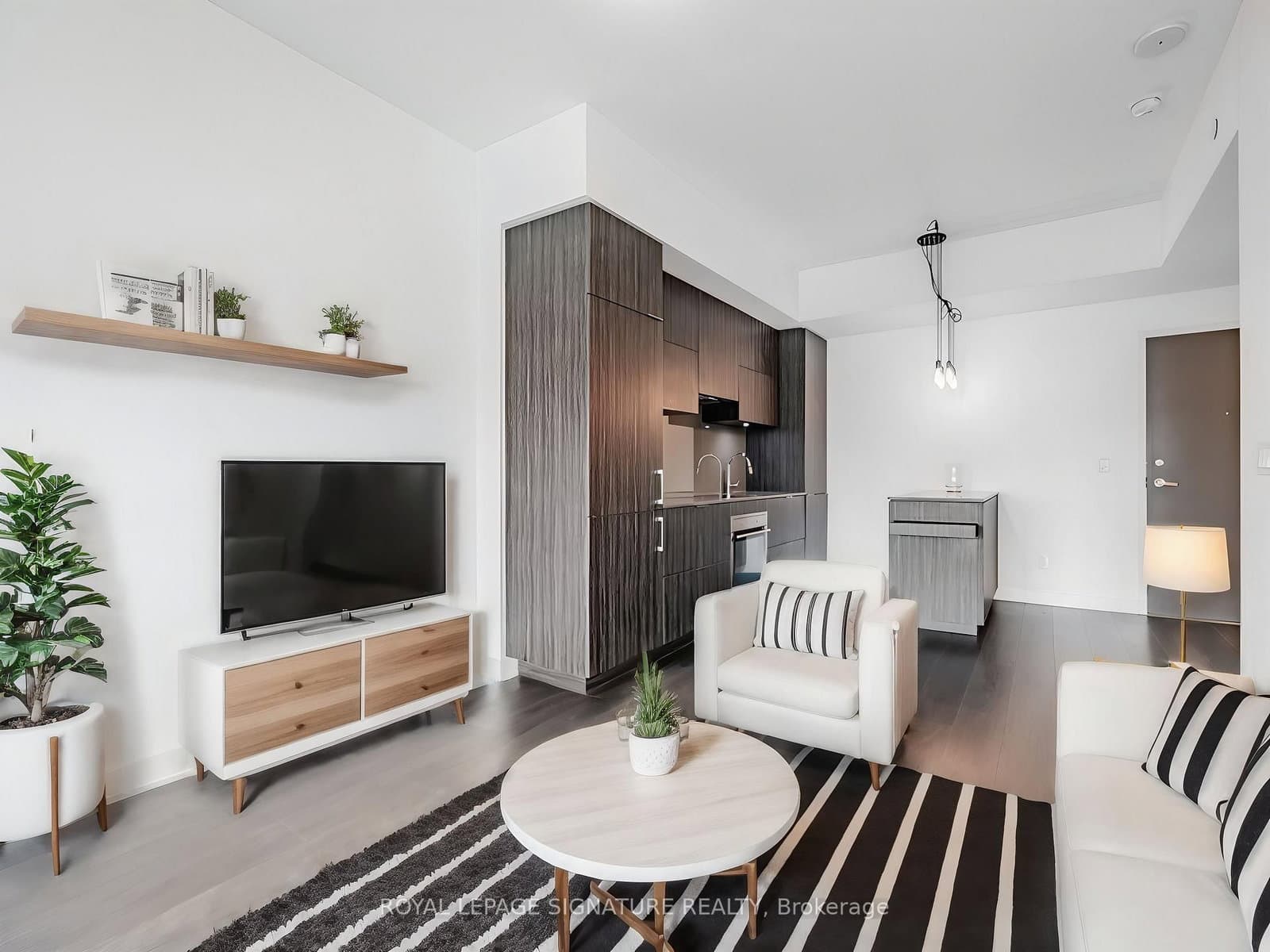 1990 Bloor Street W, Unit 602