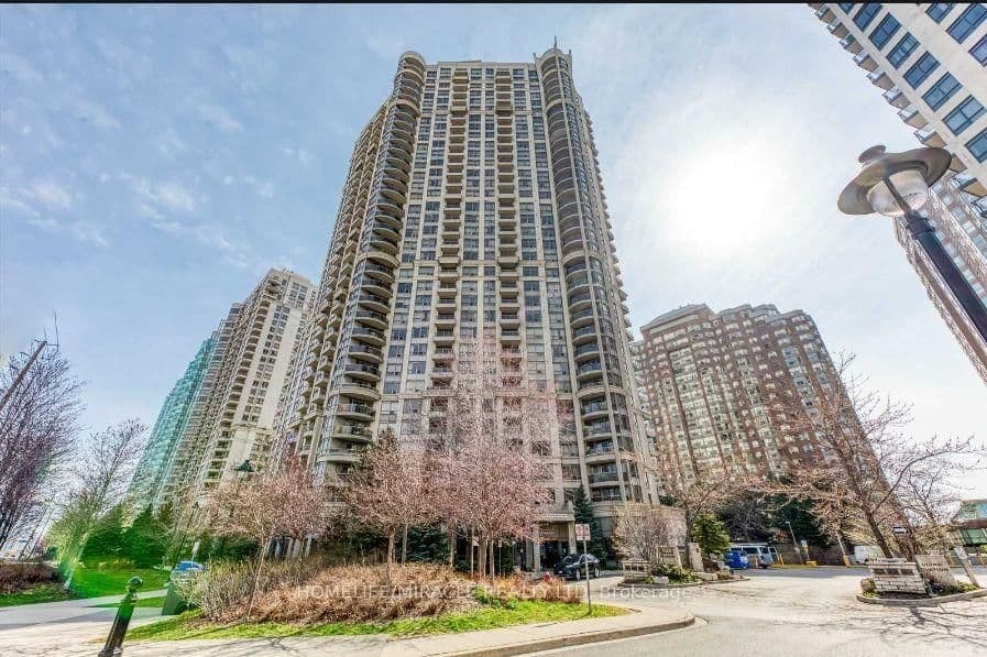310 Burnhamthorpe Road W, Unit 1506