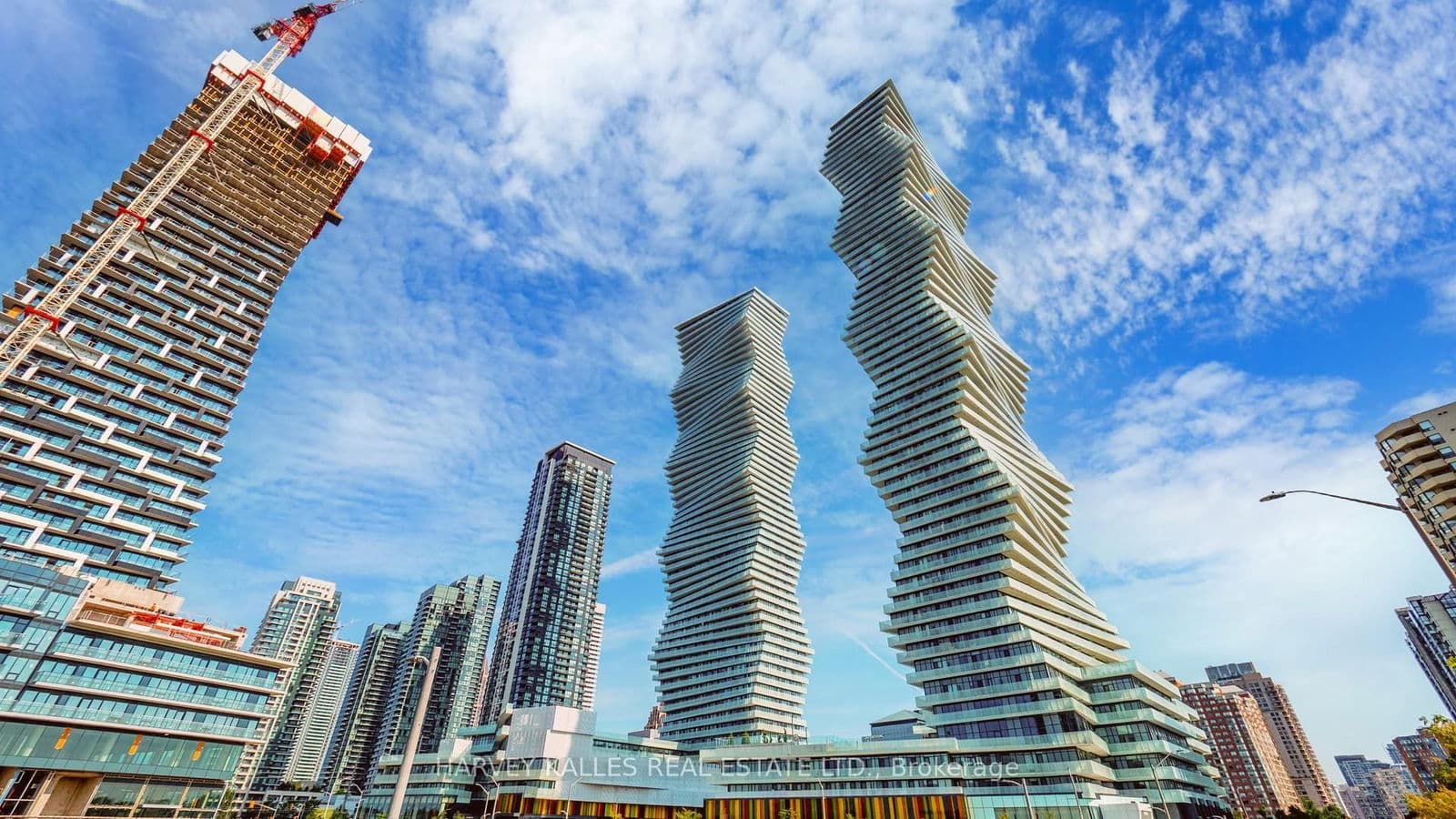 3900 Confederation Parkway, Unit 4208