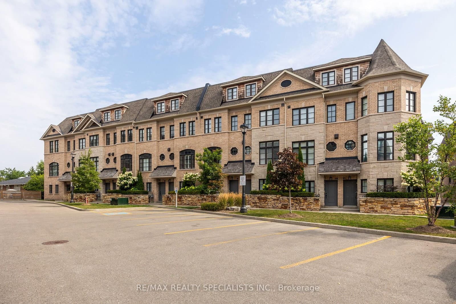 290 Royalton Common, Unit 67