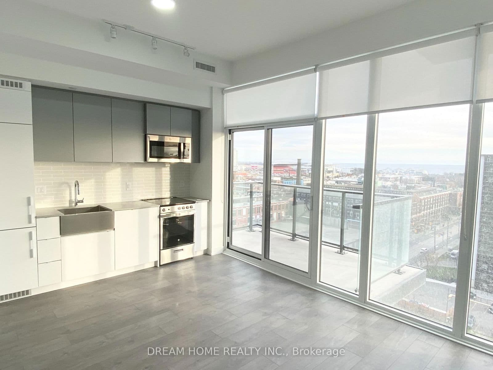 270 Dufferin Street, Unit 1006