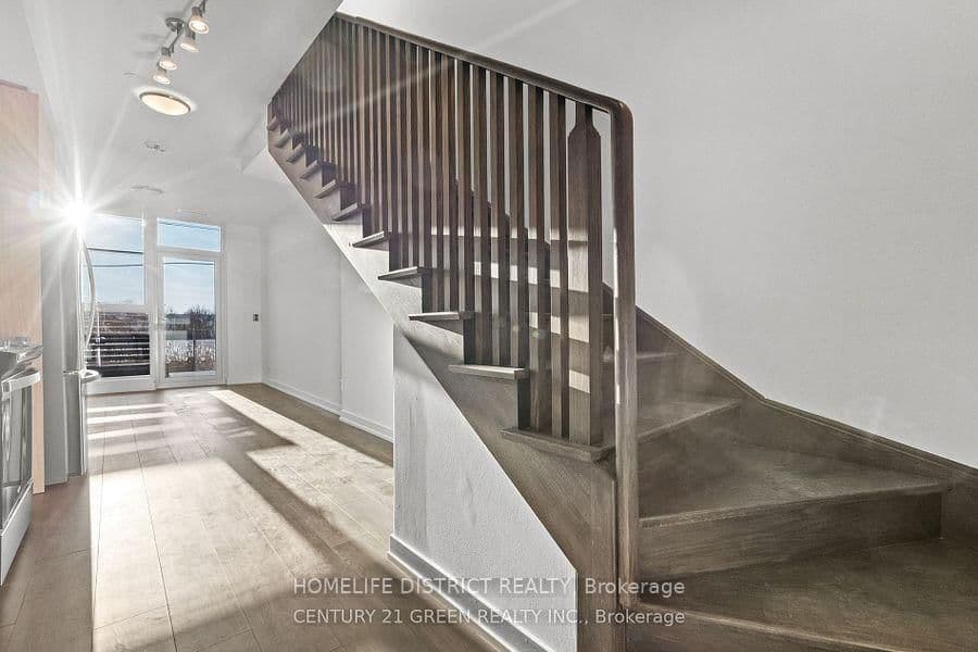 345 wheat boom Drive, Unit 104