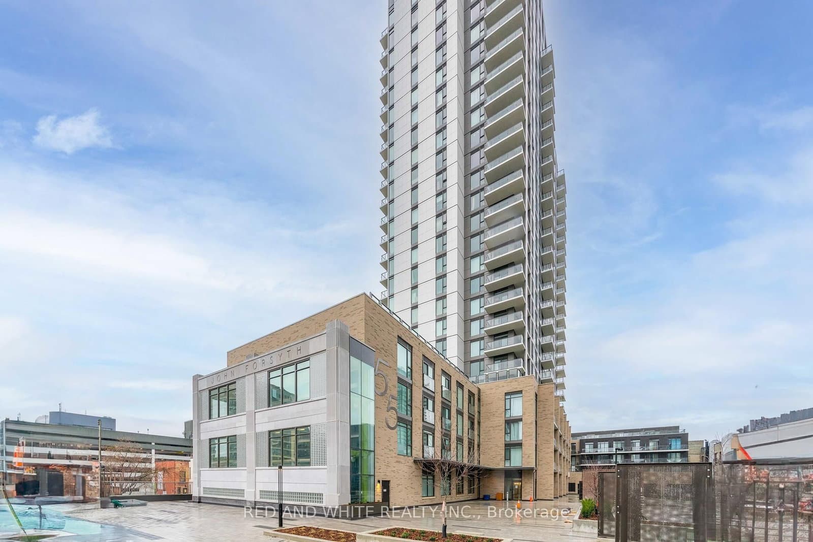 55 DUKE Street W, Unit 901