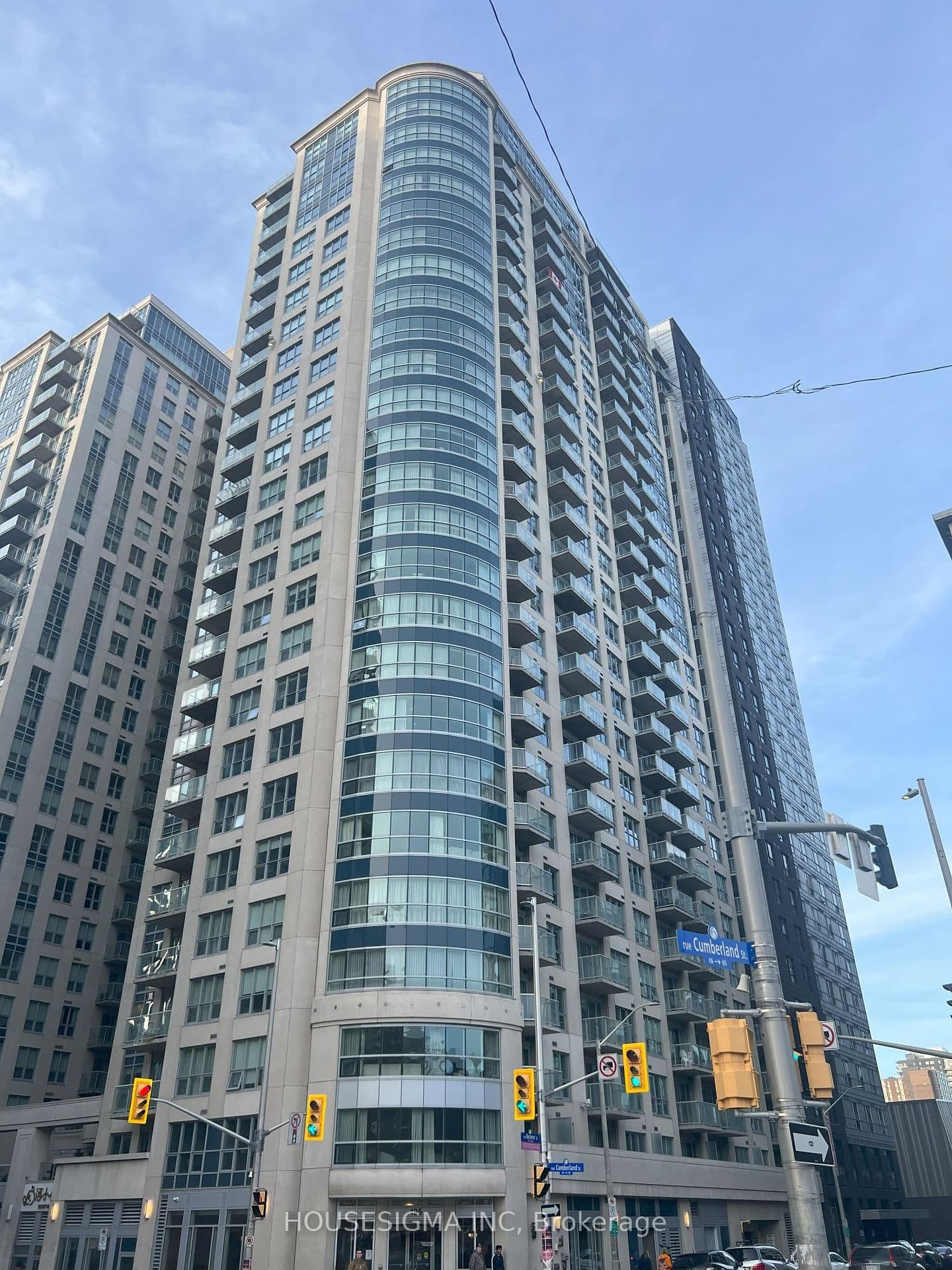 195 Besserer Street, Unit 2205