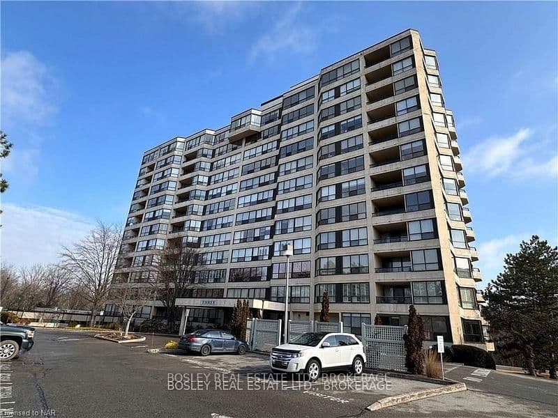 3 Towering Heights Boulevard, Unit PH2