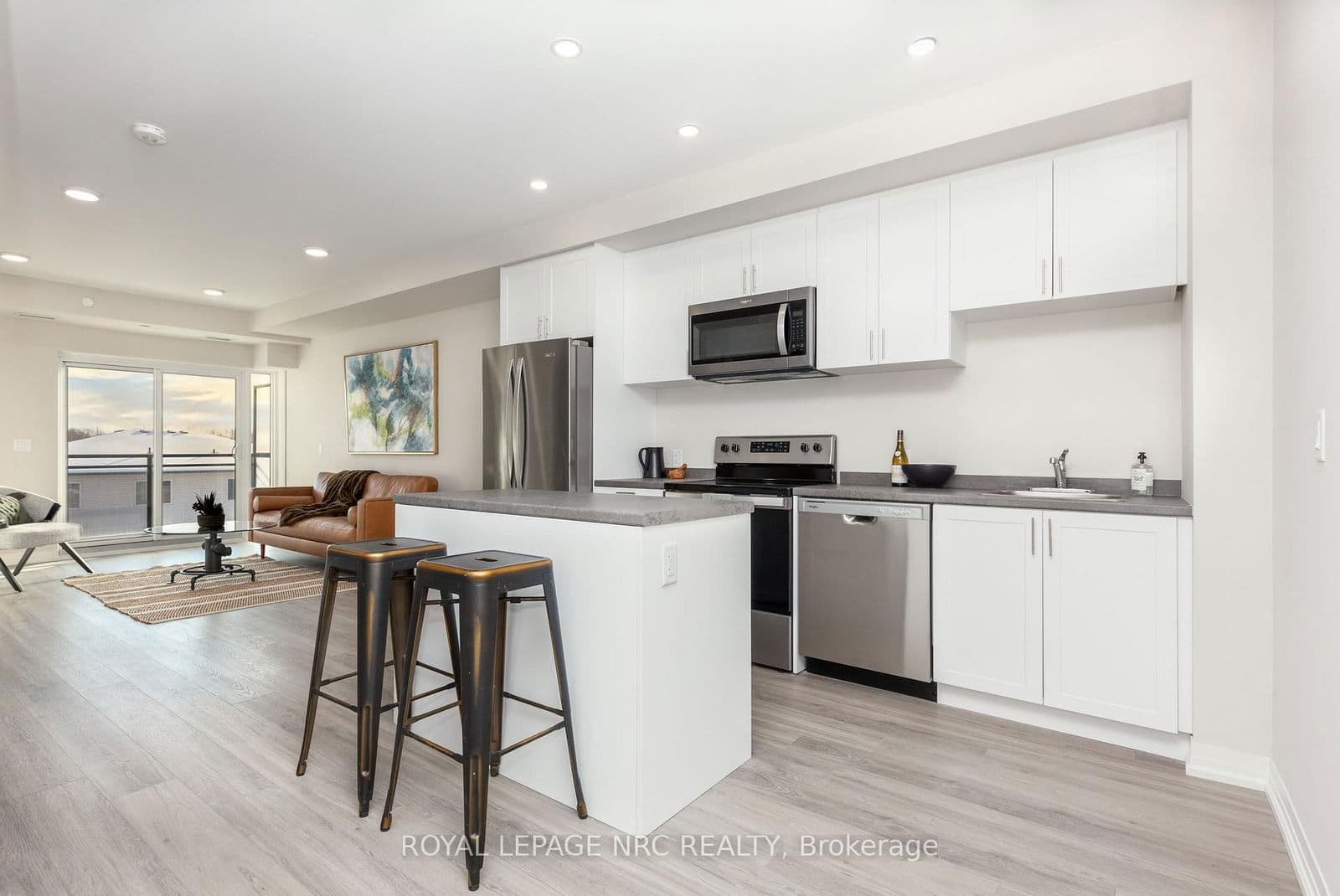 50 HERRICK Avenue, Unit 112