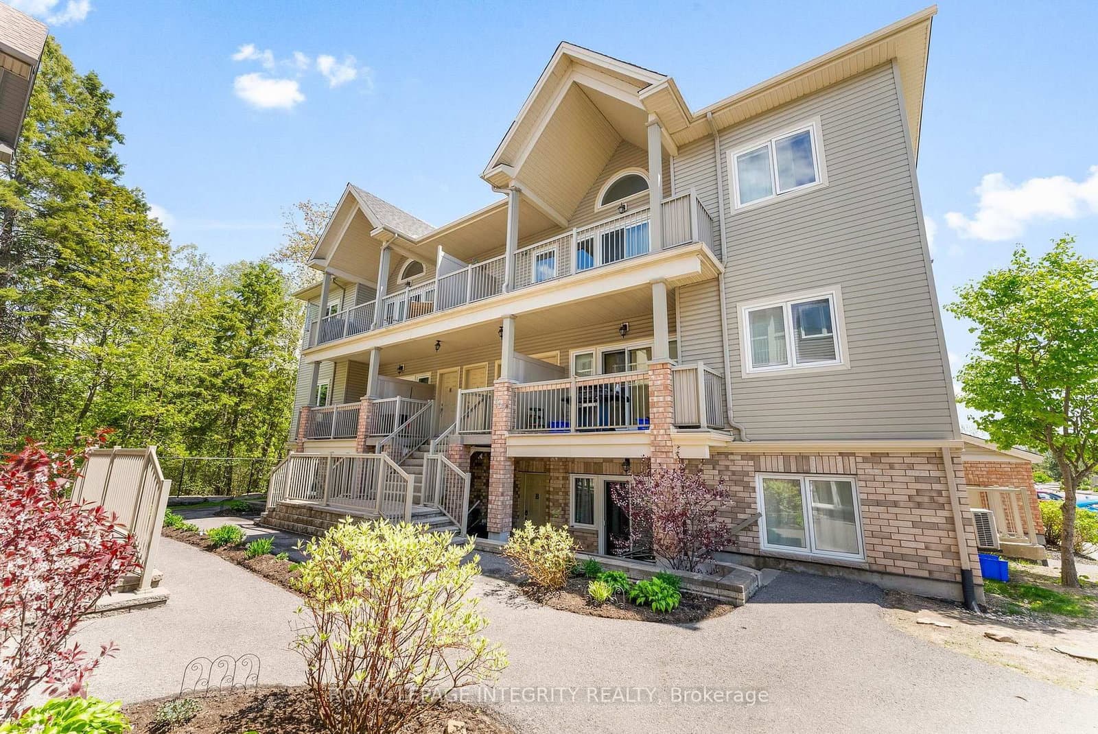 #I - 1109 STITTSVILLE MAIN Street