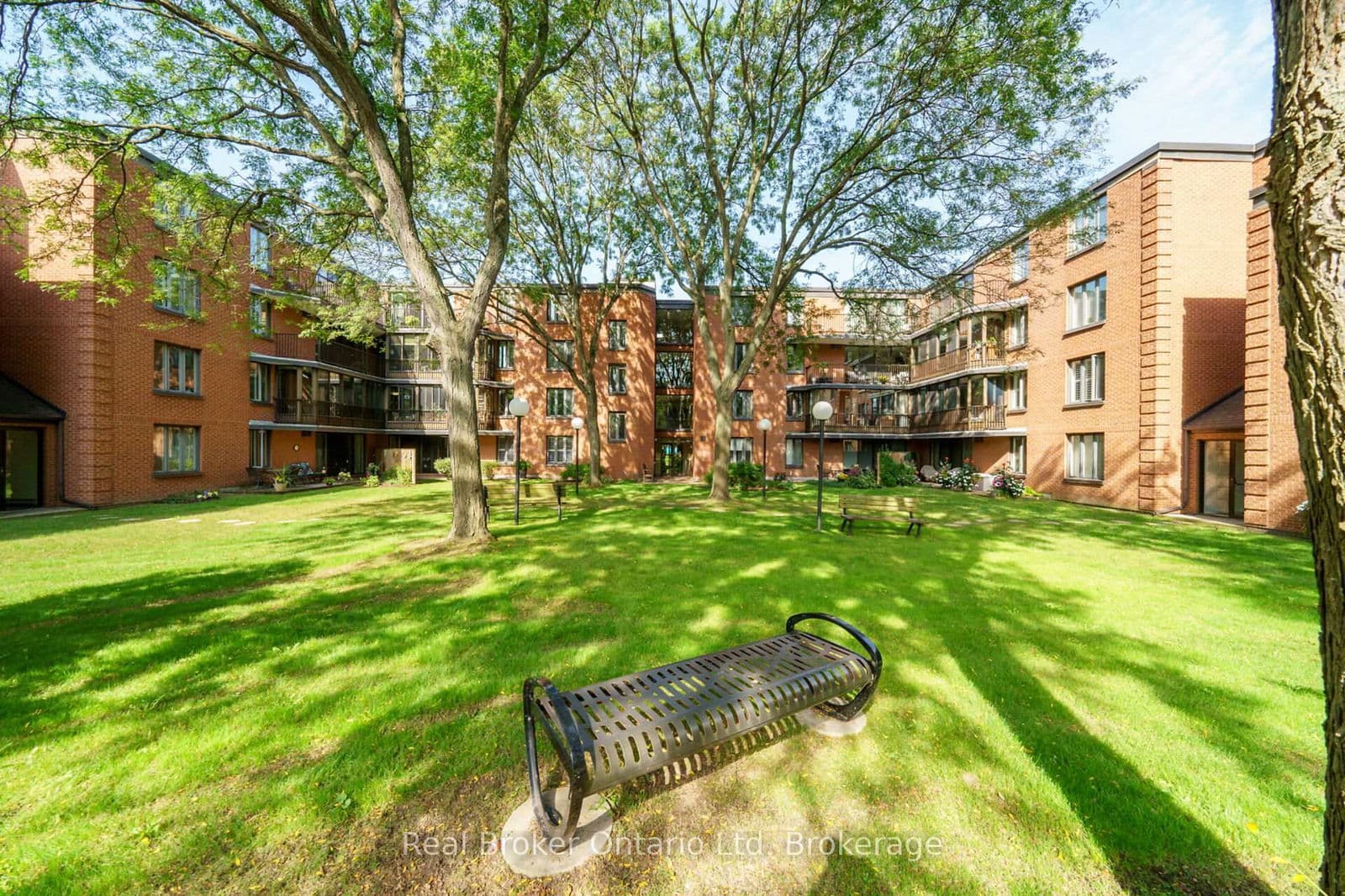 150 Wilson Street W, Unit 314