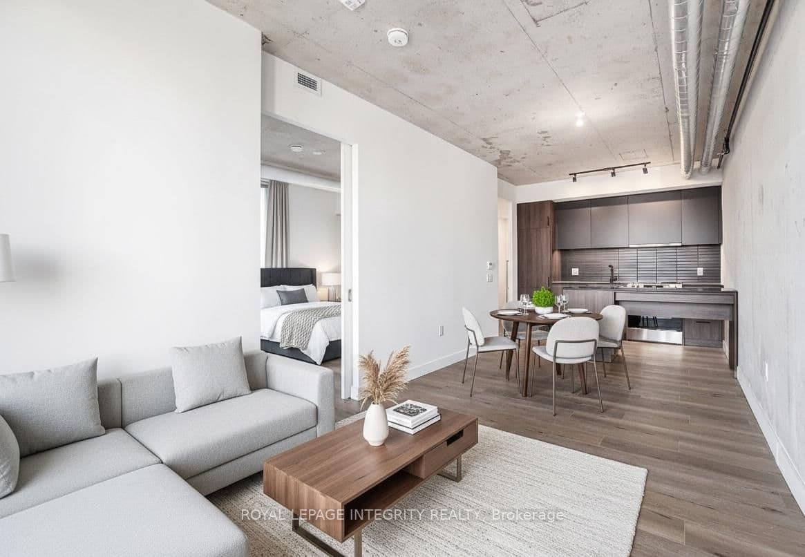 10 James Street, Unit 404