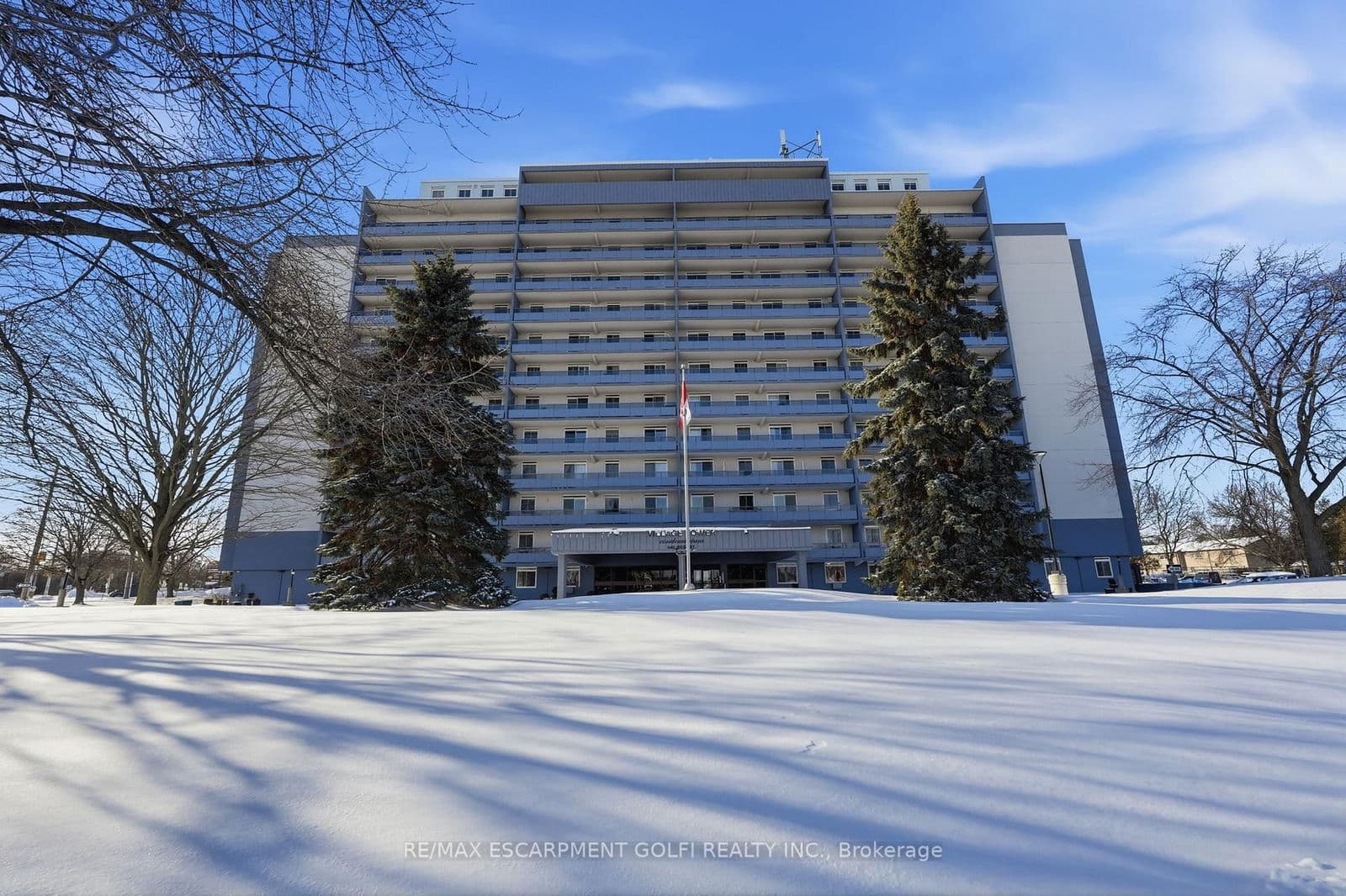 #506 - 640 West Street