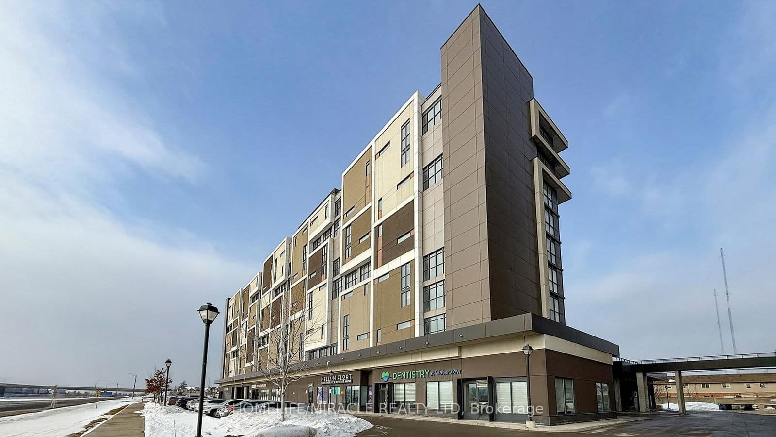 #607 - 560 North service Road