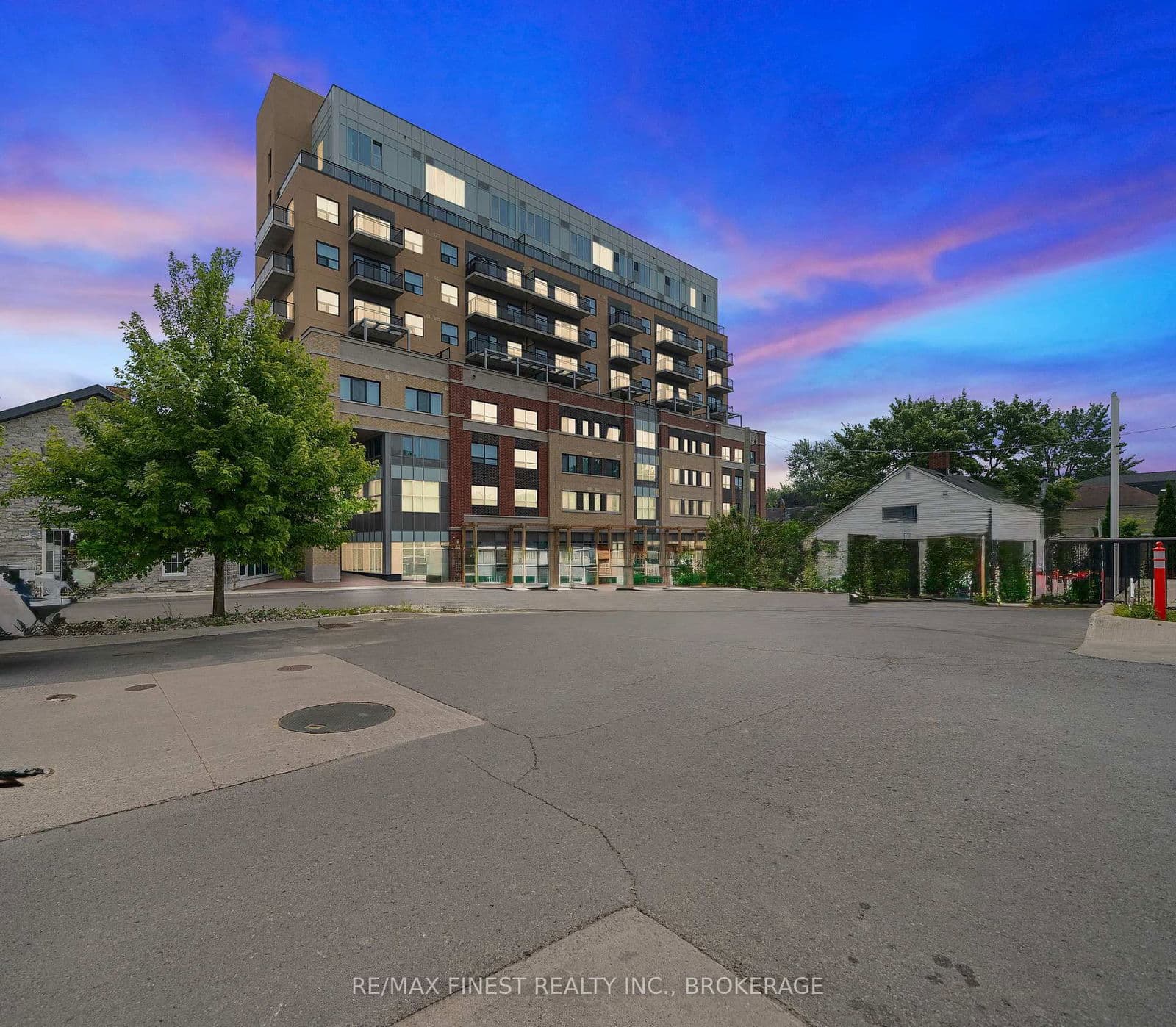 #441 - 652 Princess Street