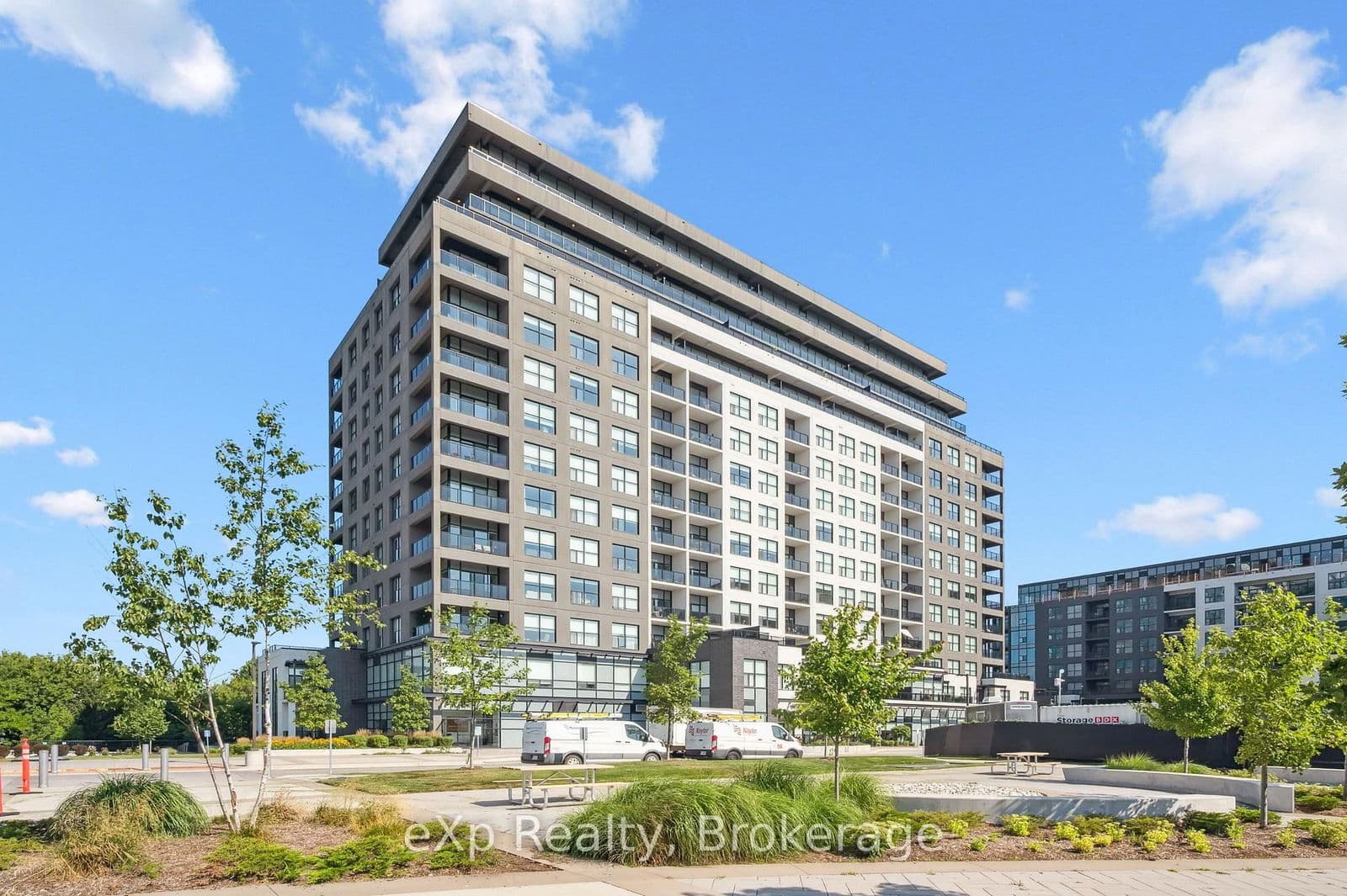 #805 - 1880 GORDON Street