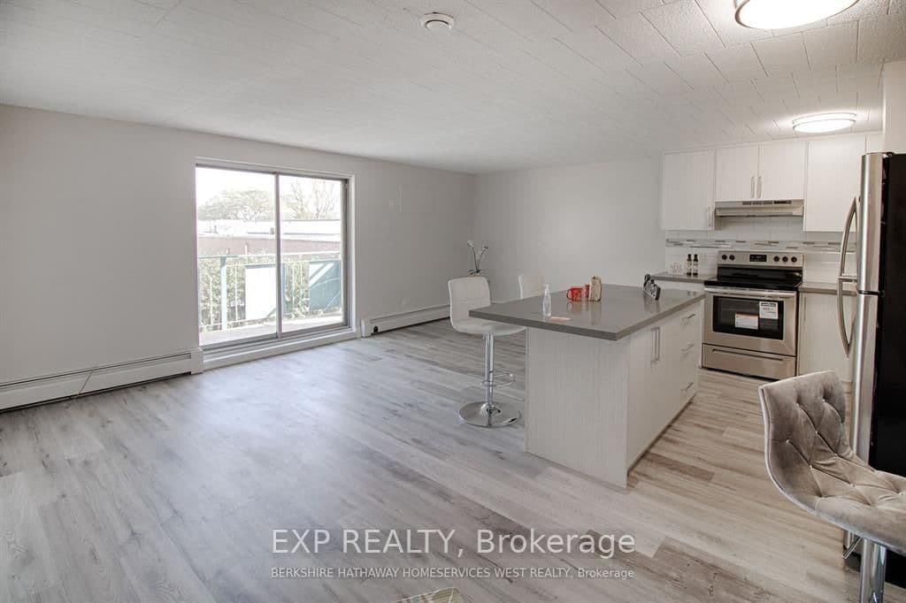 6287 O'neil Street, Unit 3